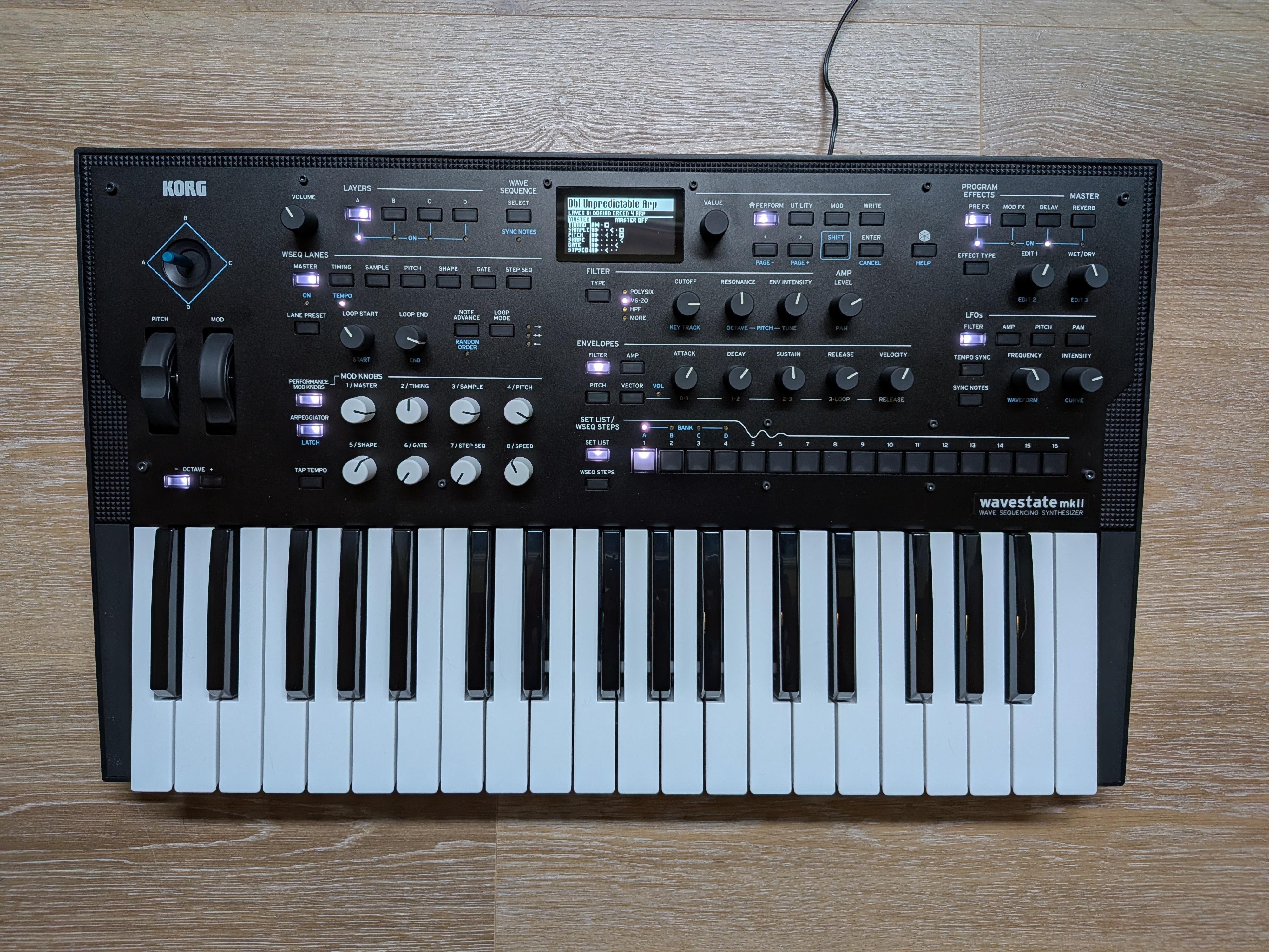 Vends synthétiseur Wavestate MkII + Decksaver