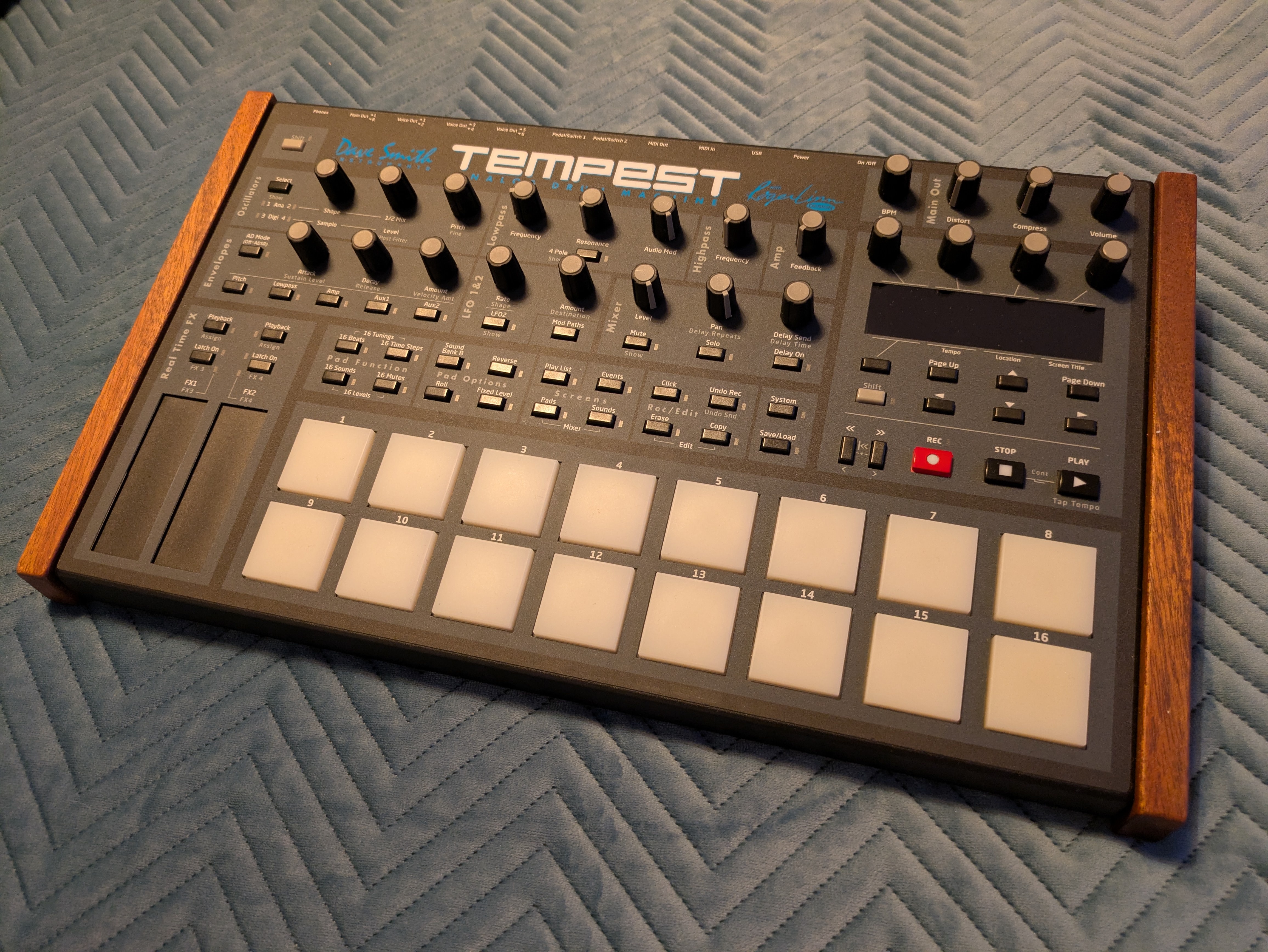 Dave Smith Instruments Tempest (64878)