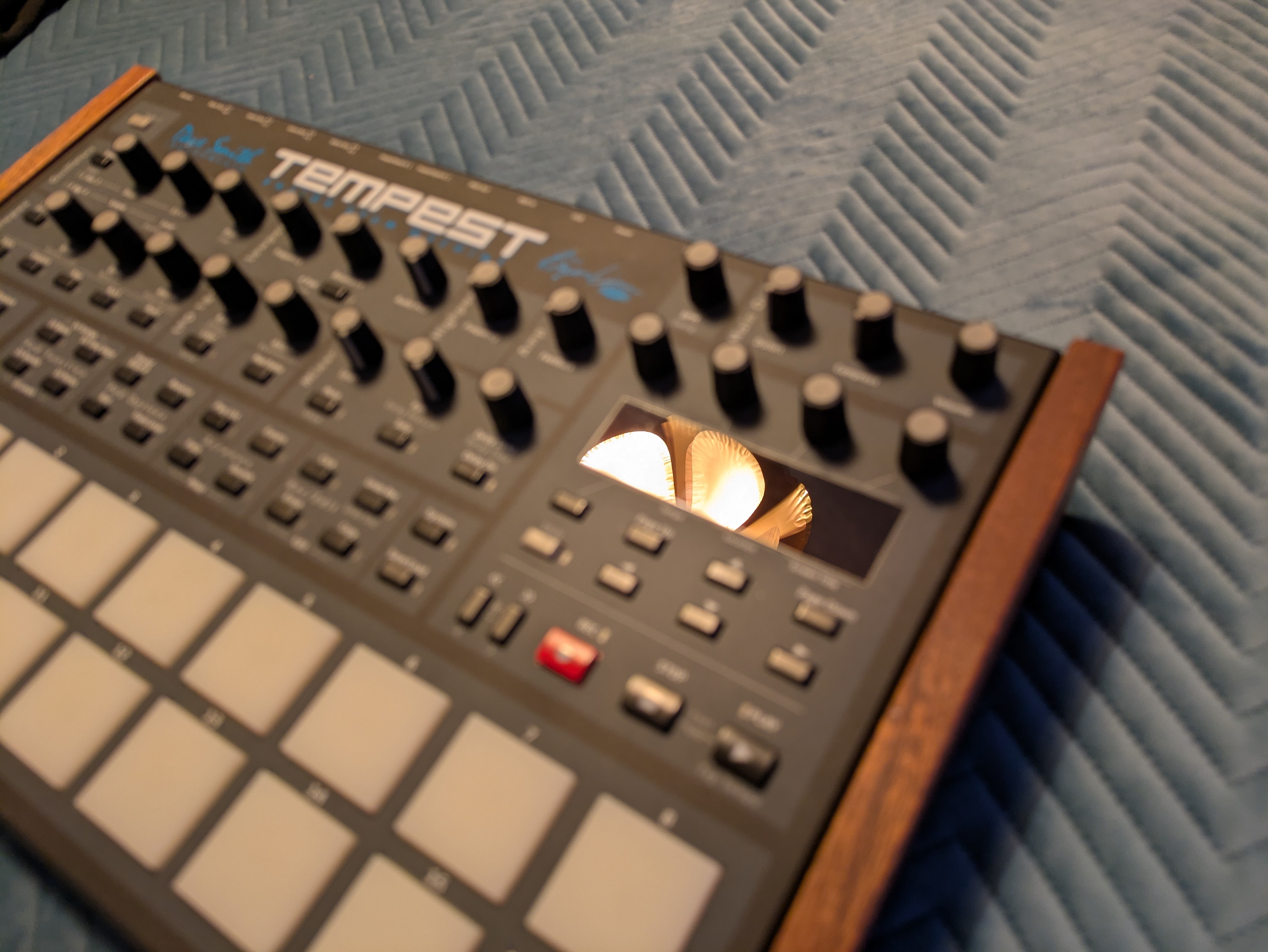 Dave Smith Instruments Tempest (73579)