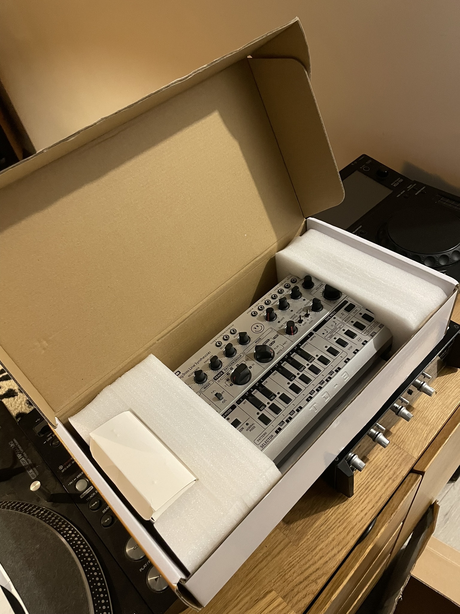  Behringer TD-3-MO