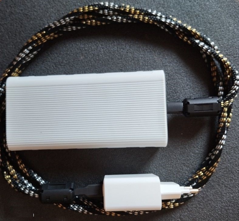 Audiophile / Alimentation / Batterie / Regulee / Filtrée / Platine / Vinyle / CD / DAC / Streamer / Art Audio AB1