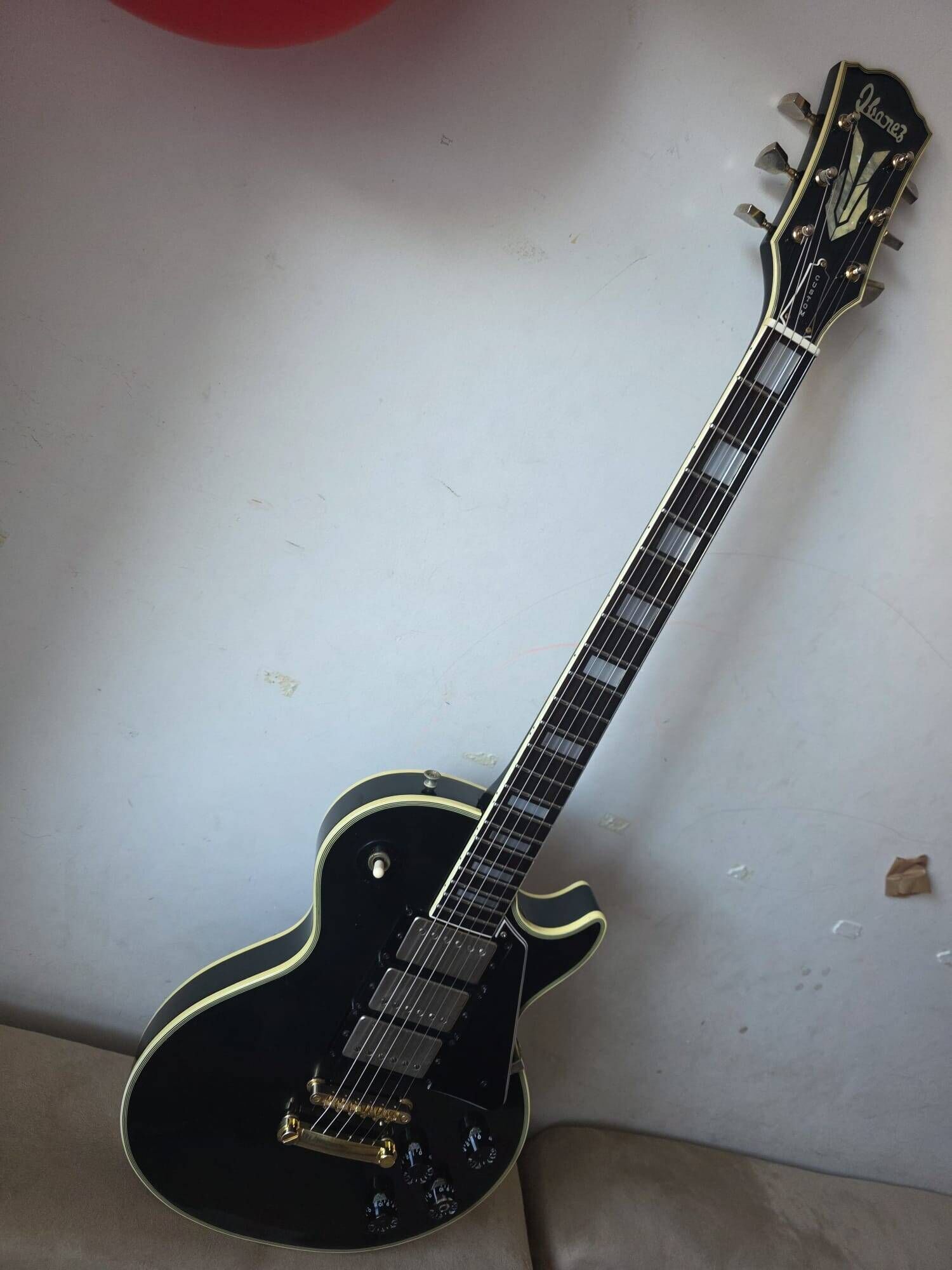electrique-ibanez-les-5401399@2x