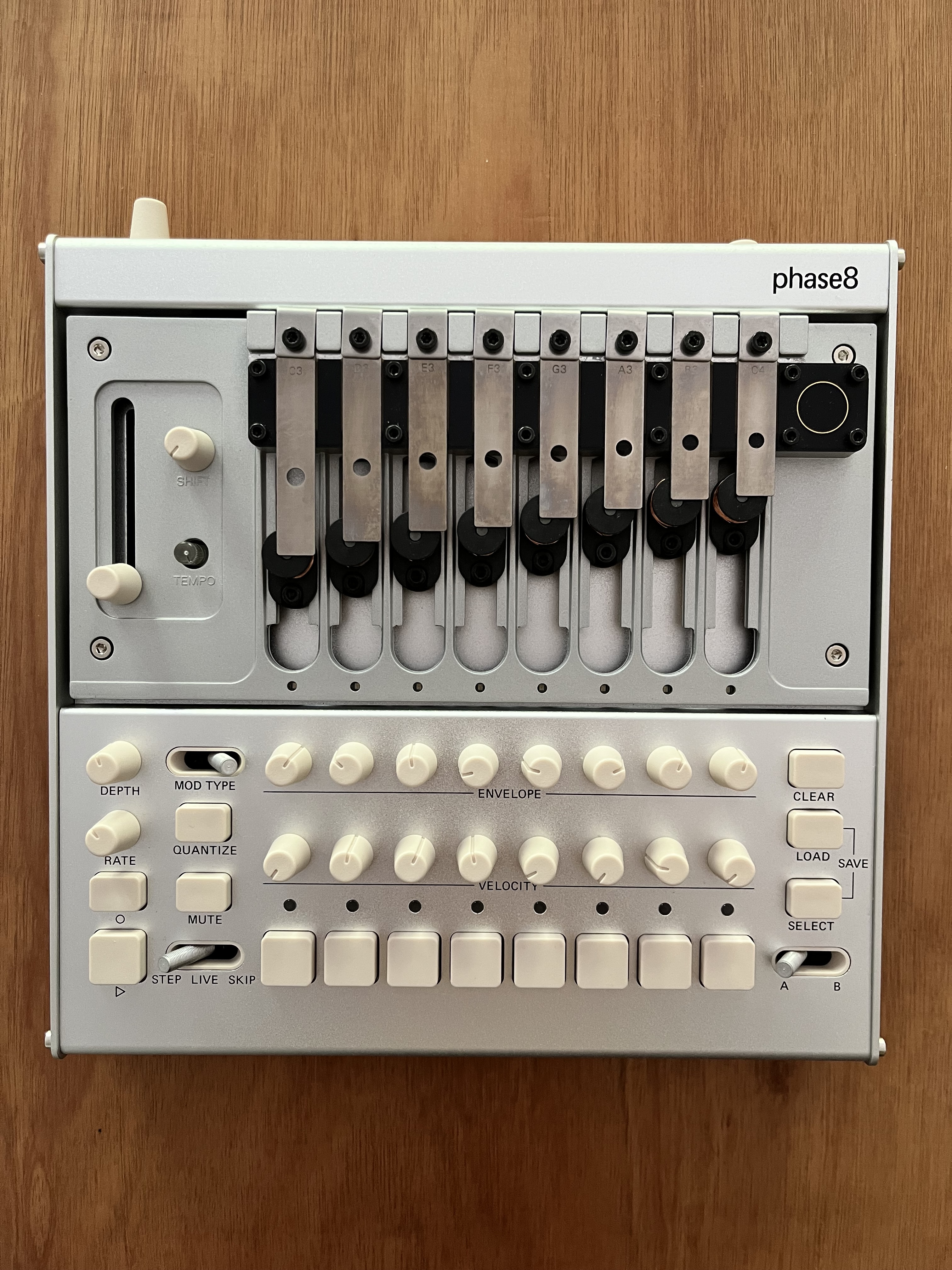Korg phase8