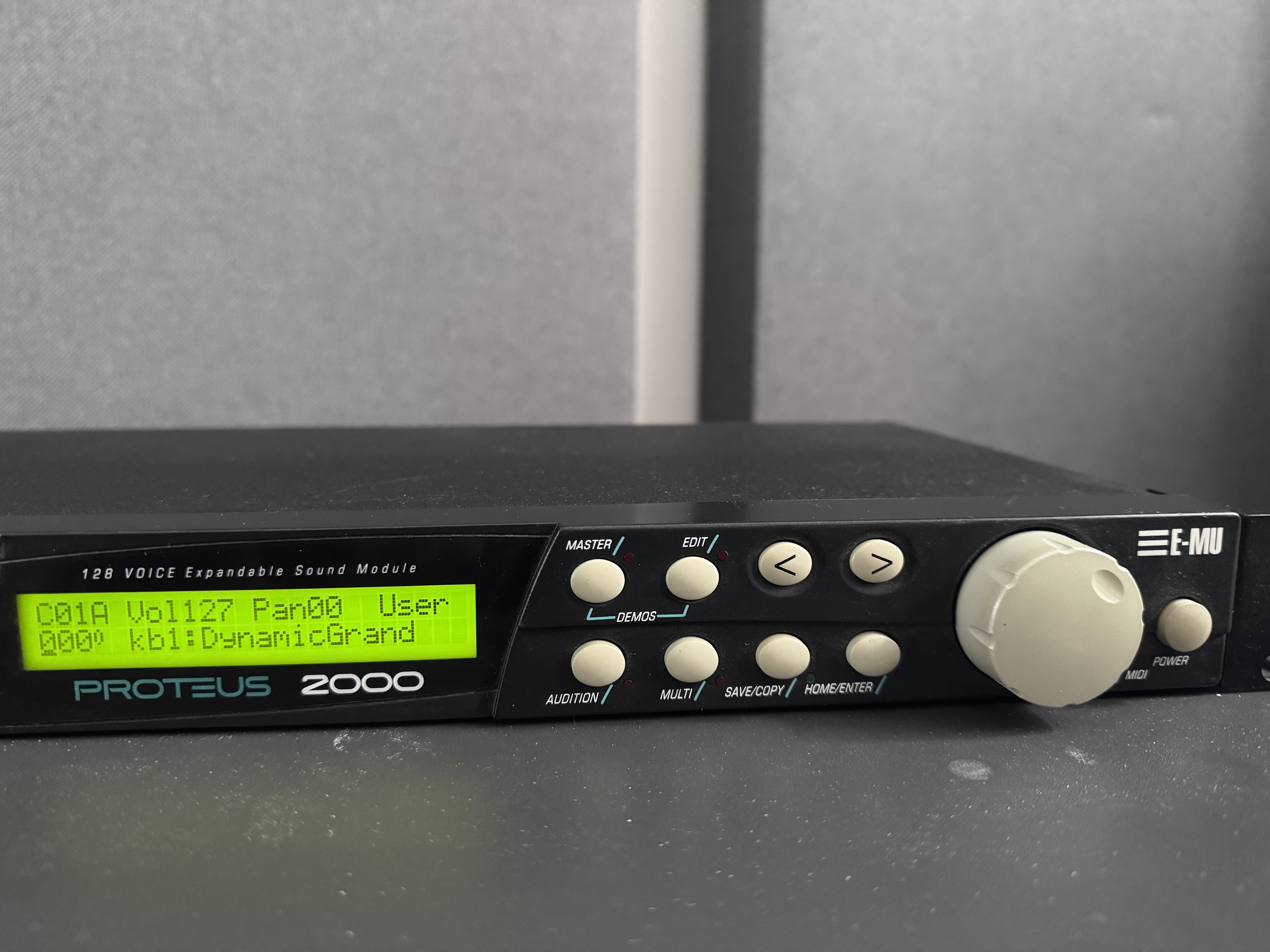 E-MU Proteus 2000
