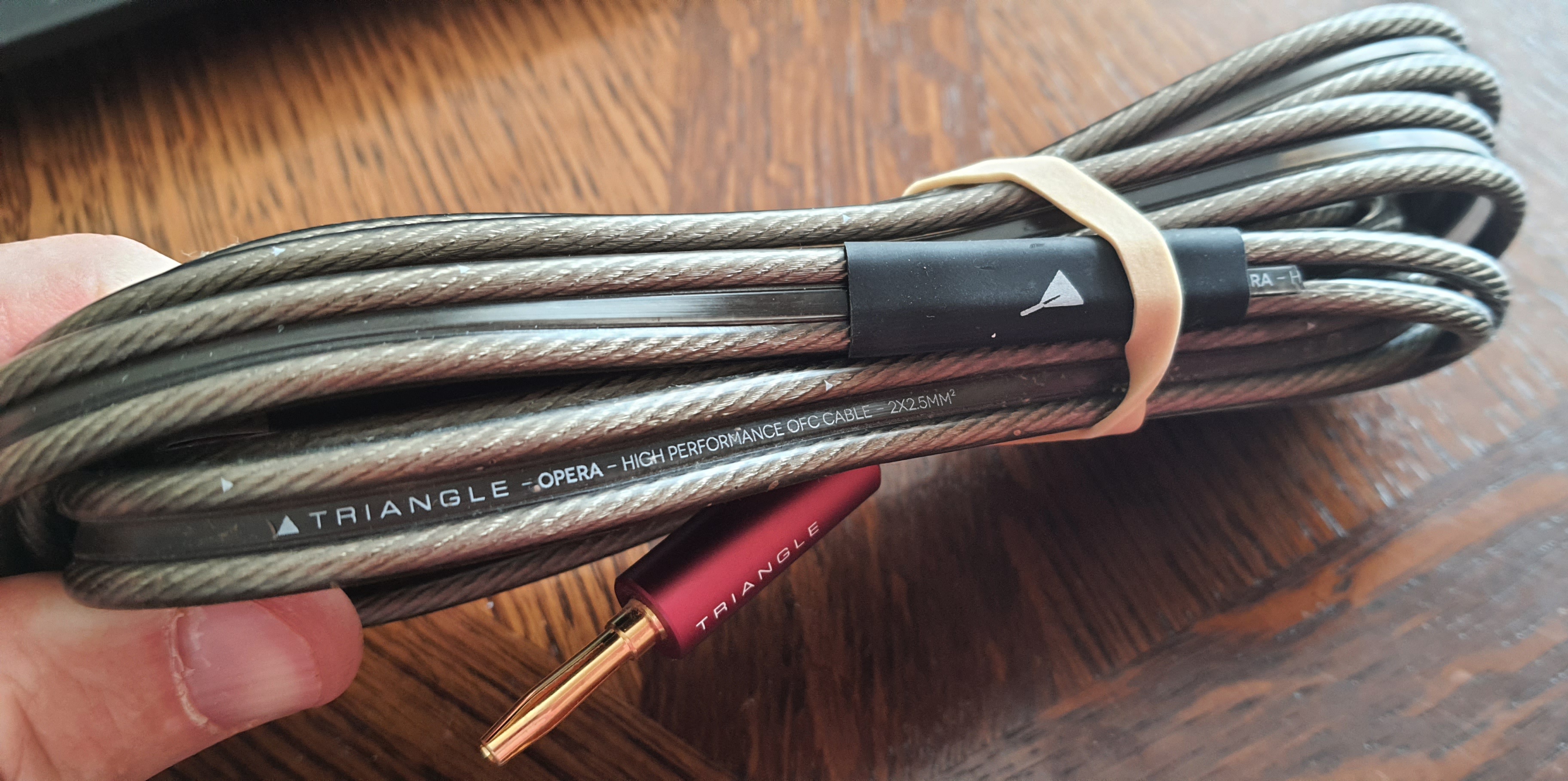 2 Enceinte cable