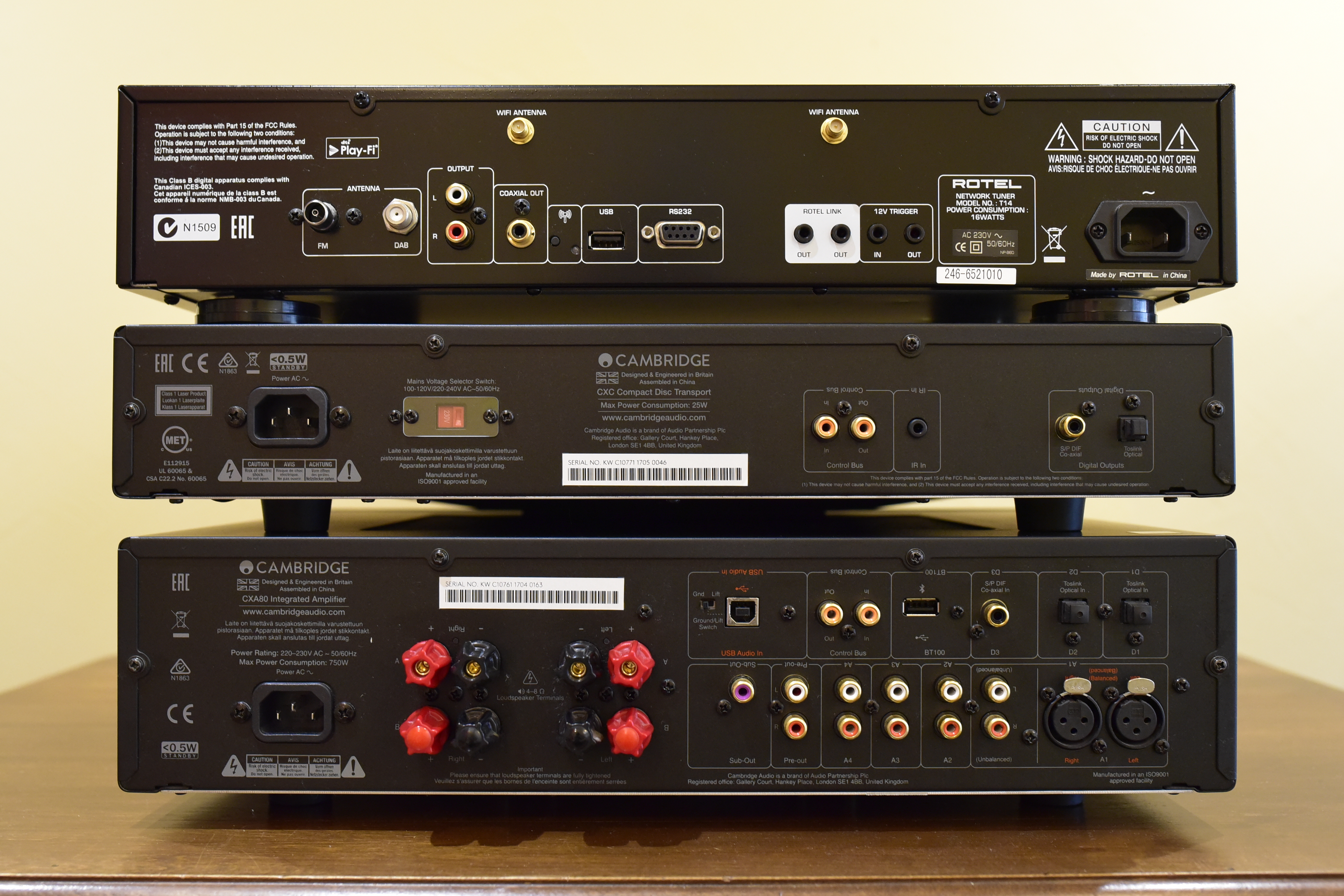 3 Ampli+LecteurCD+Tuner (2) face arrière