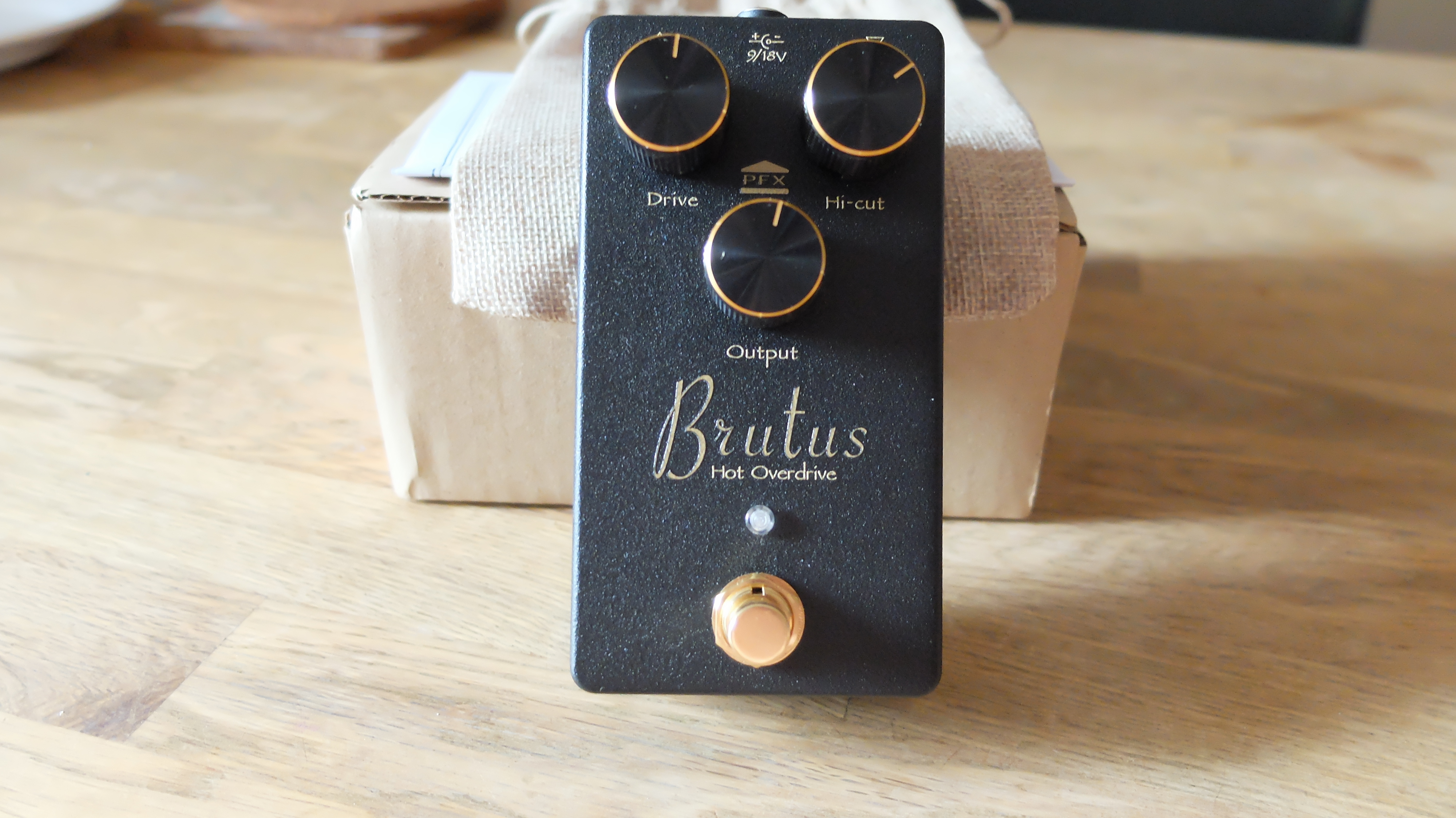 Vends pédale Brutus - Hot Overdrive  PFX Circuits 