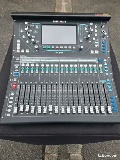 Vends console de mixage 48 voies 96 Khz - ALLEN & HEATH - SQ5
