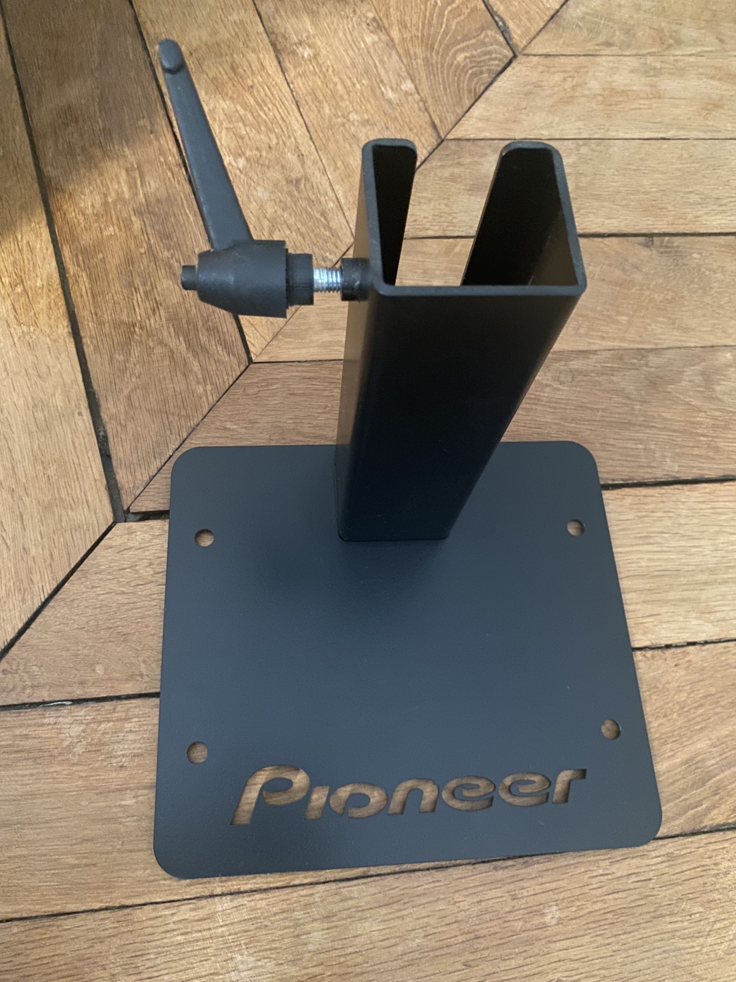 Stand Pioneer XDJ 1000