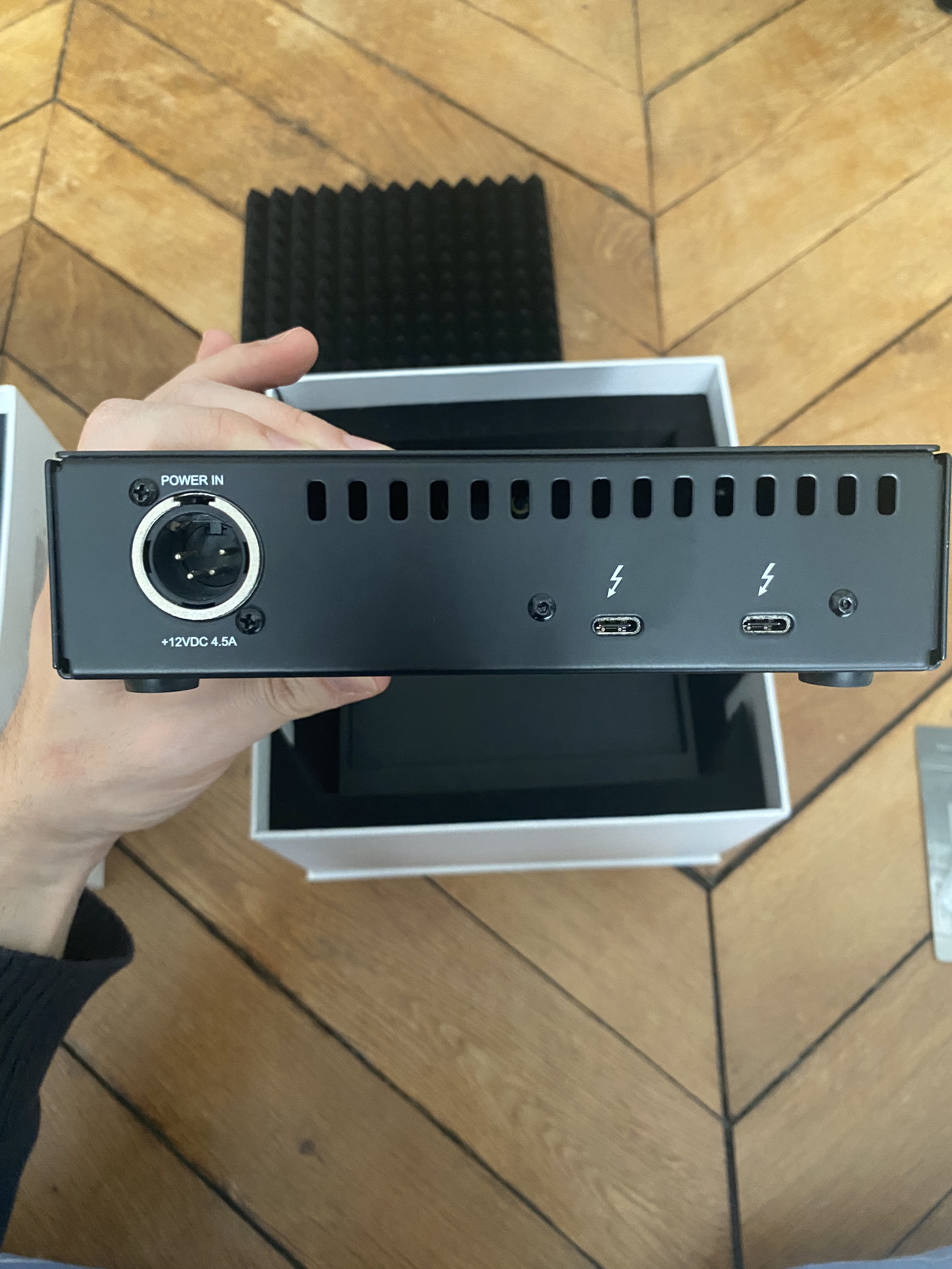 Uad Satellite 4