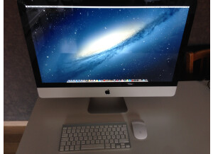 Apple iMac (9850)