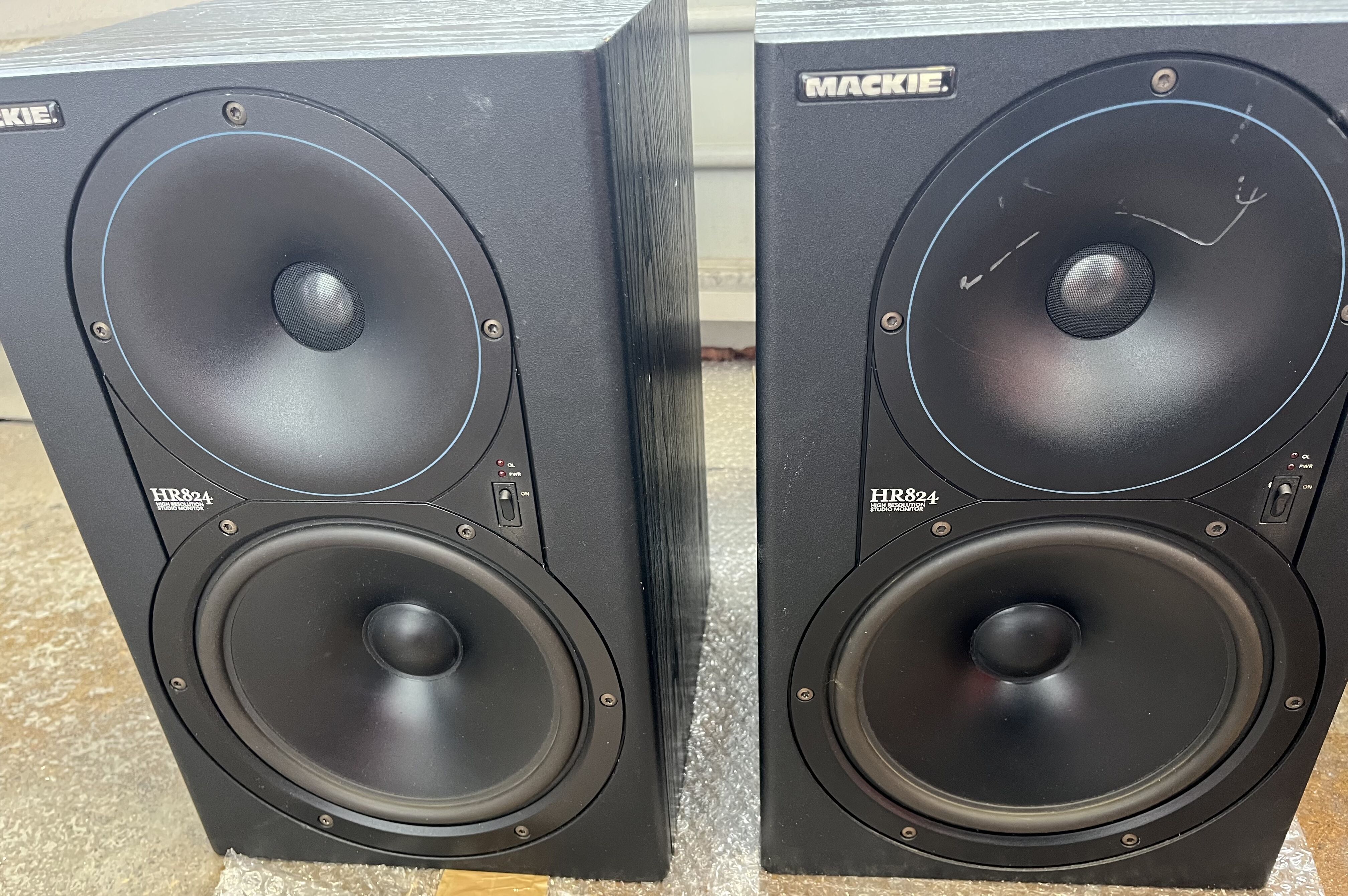 Mackie HR824. ( 4 écoutes  )
