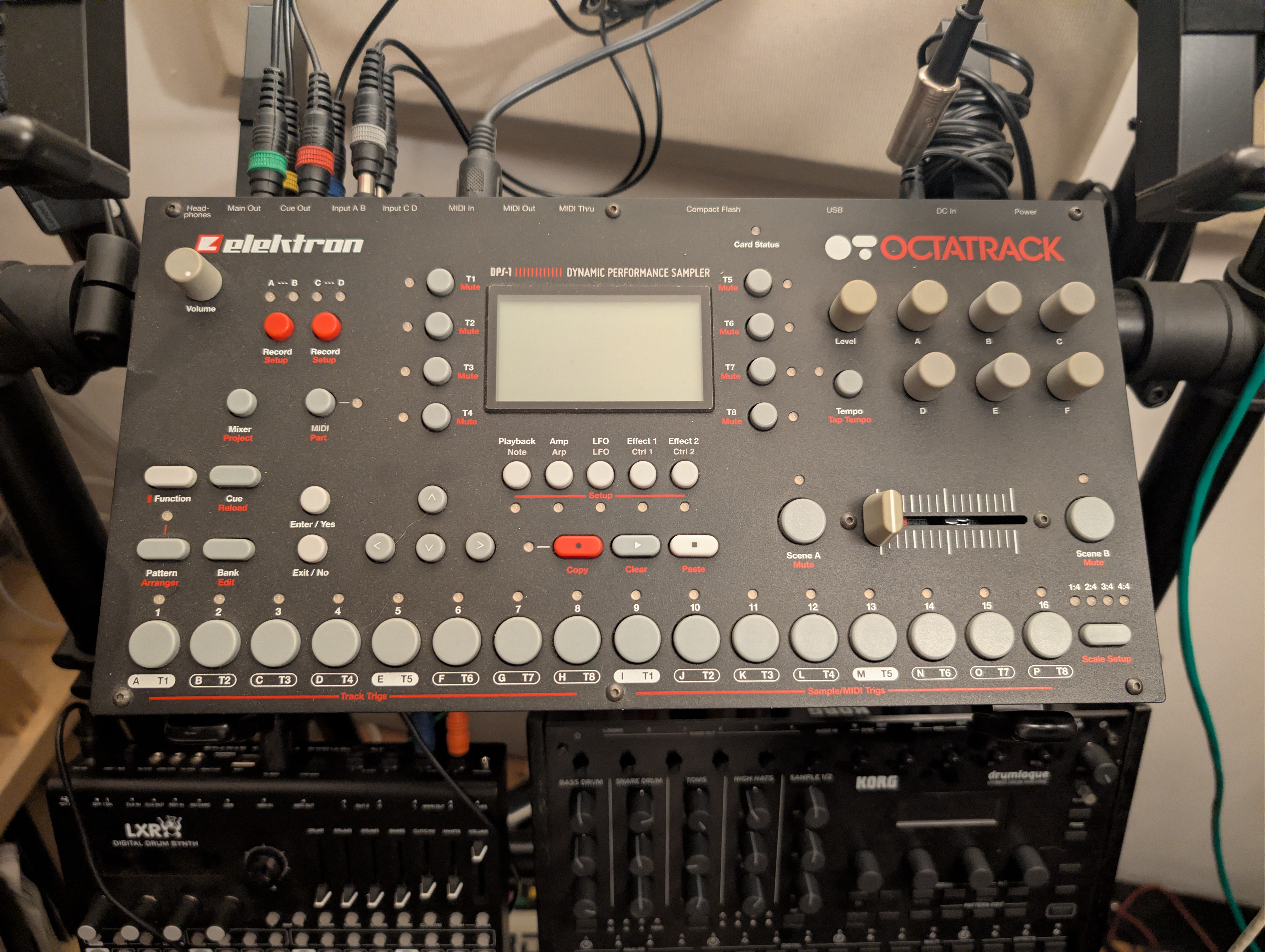 Vends Octatrack ou échange
