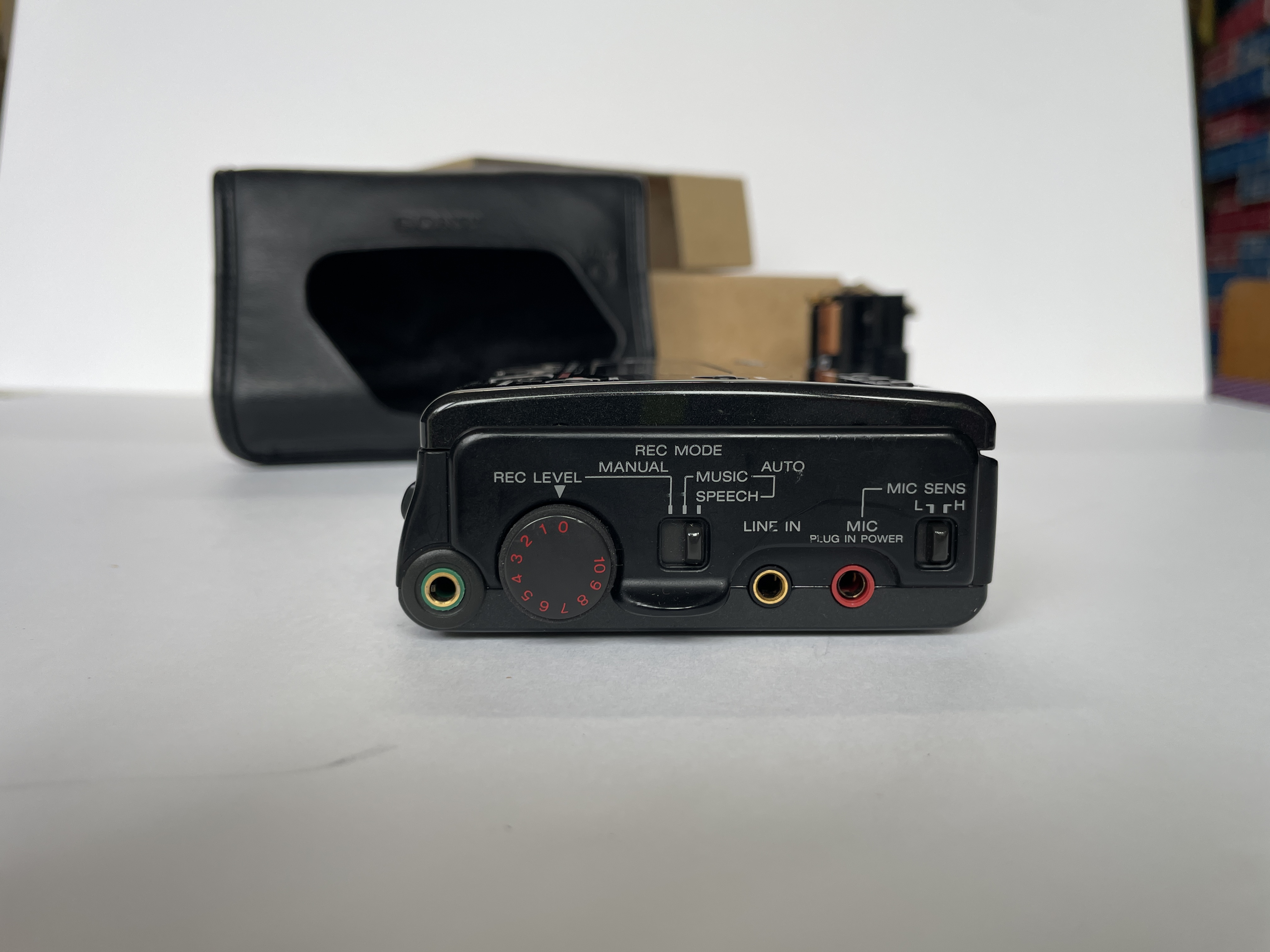 Sony TCD-D8 (73229)