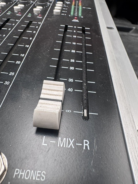 Soundcraft M12 (69419)