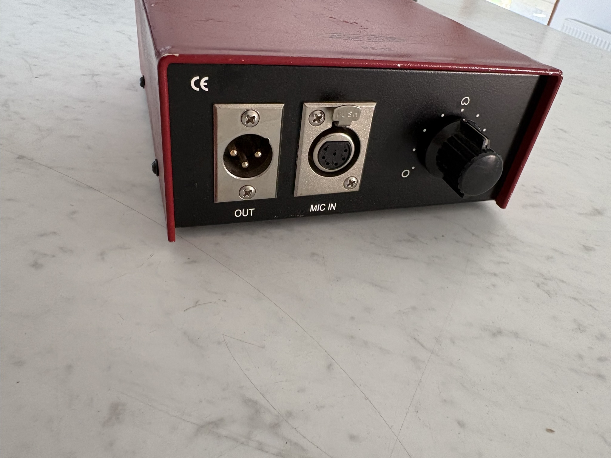 avantone alimentation CV12
