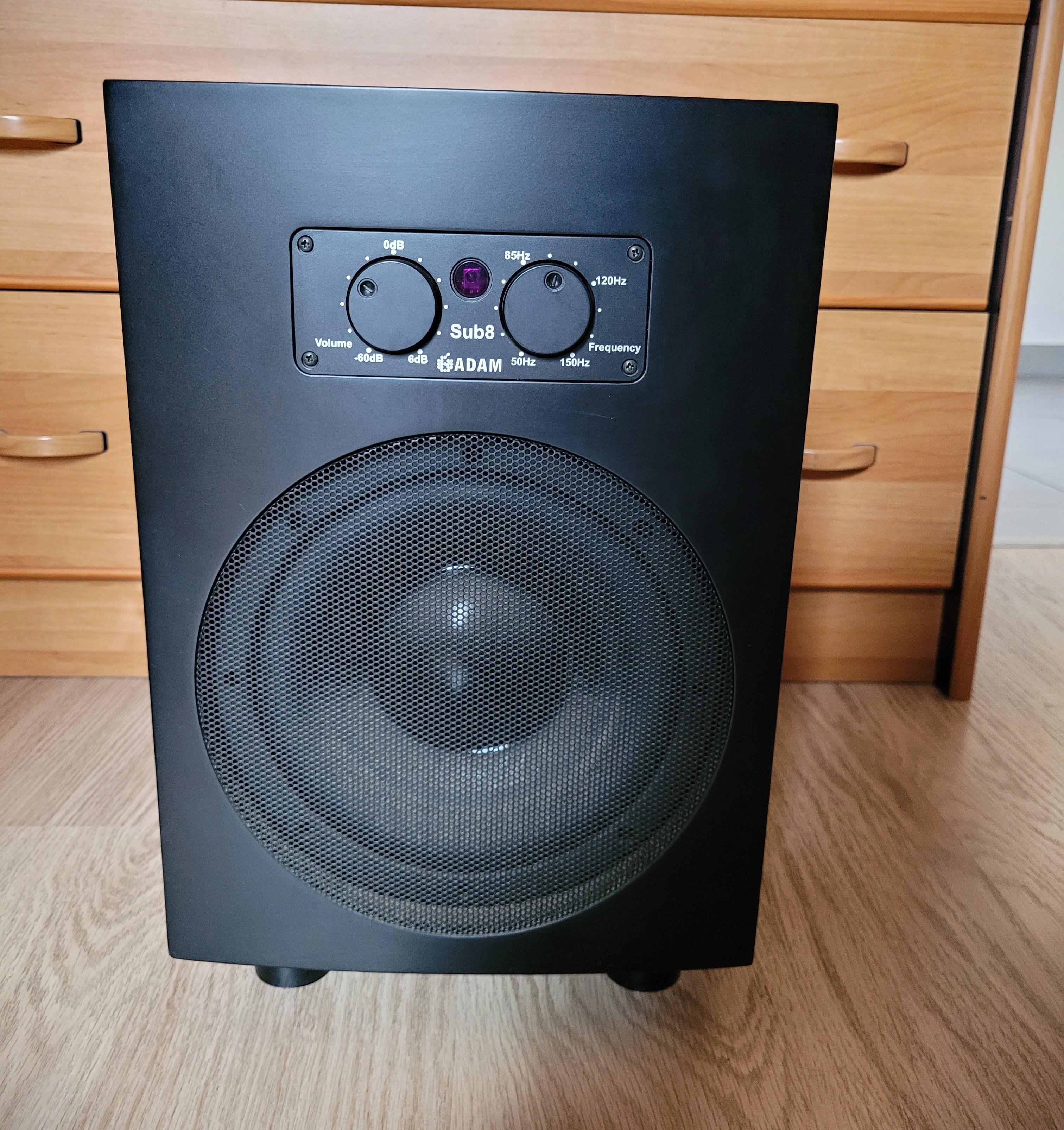 Vends Adam Sub-8
