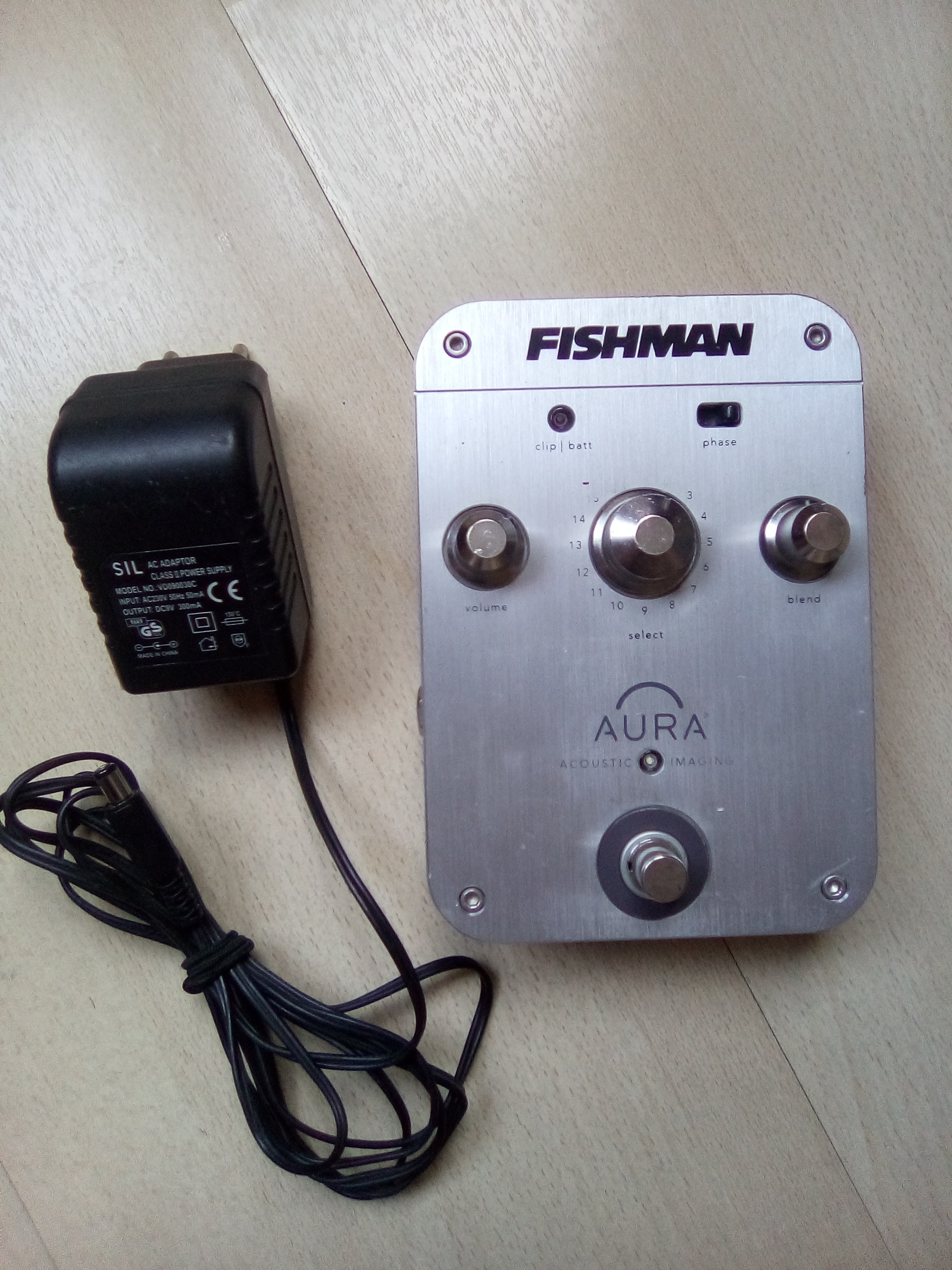 Préampli Fishman Aura utilisable avec toutes les images Aura
