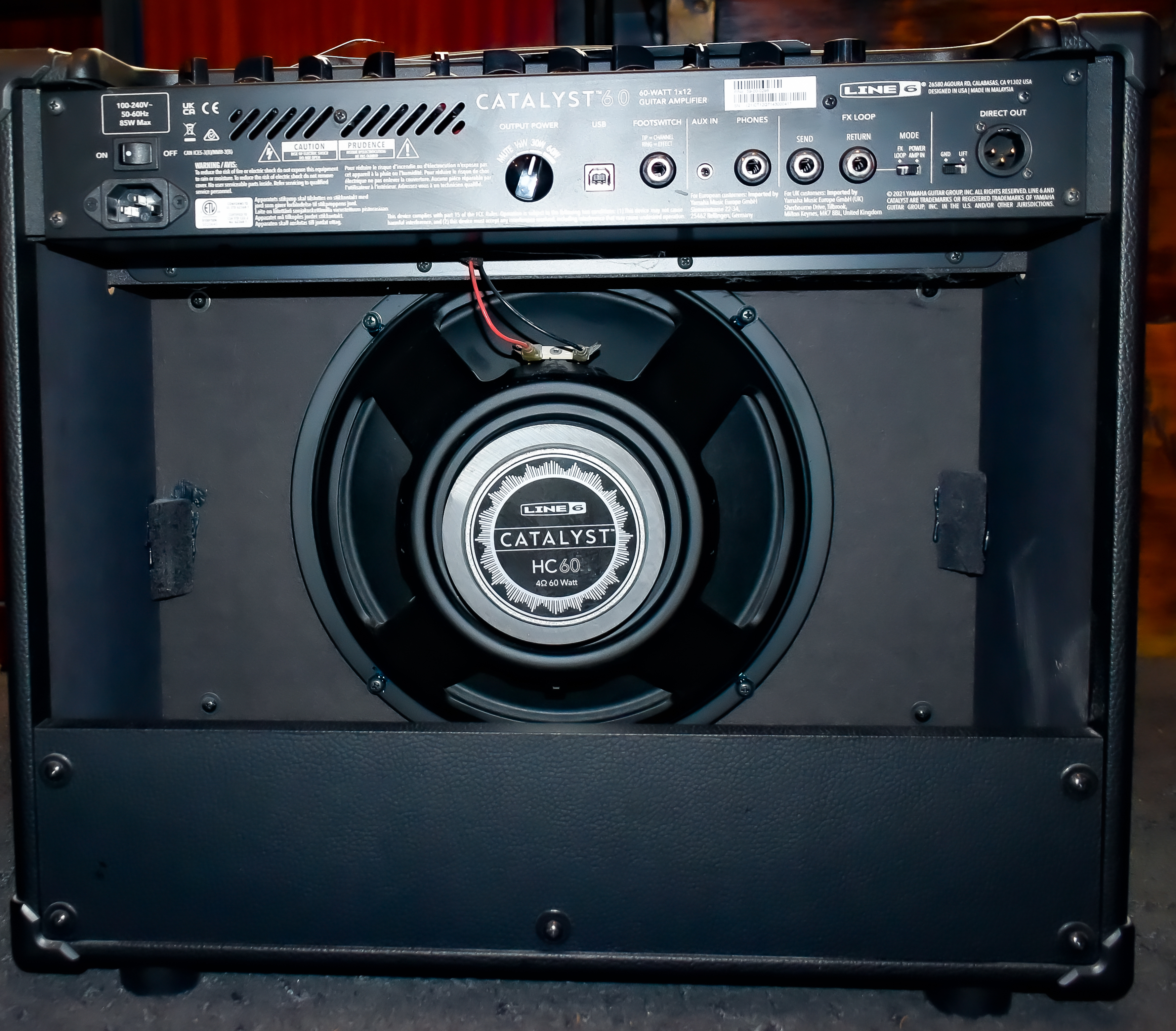 Line 6 Catalyst 60 — 60W 1x12, état neuf, facture 2022