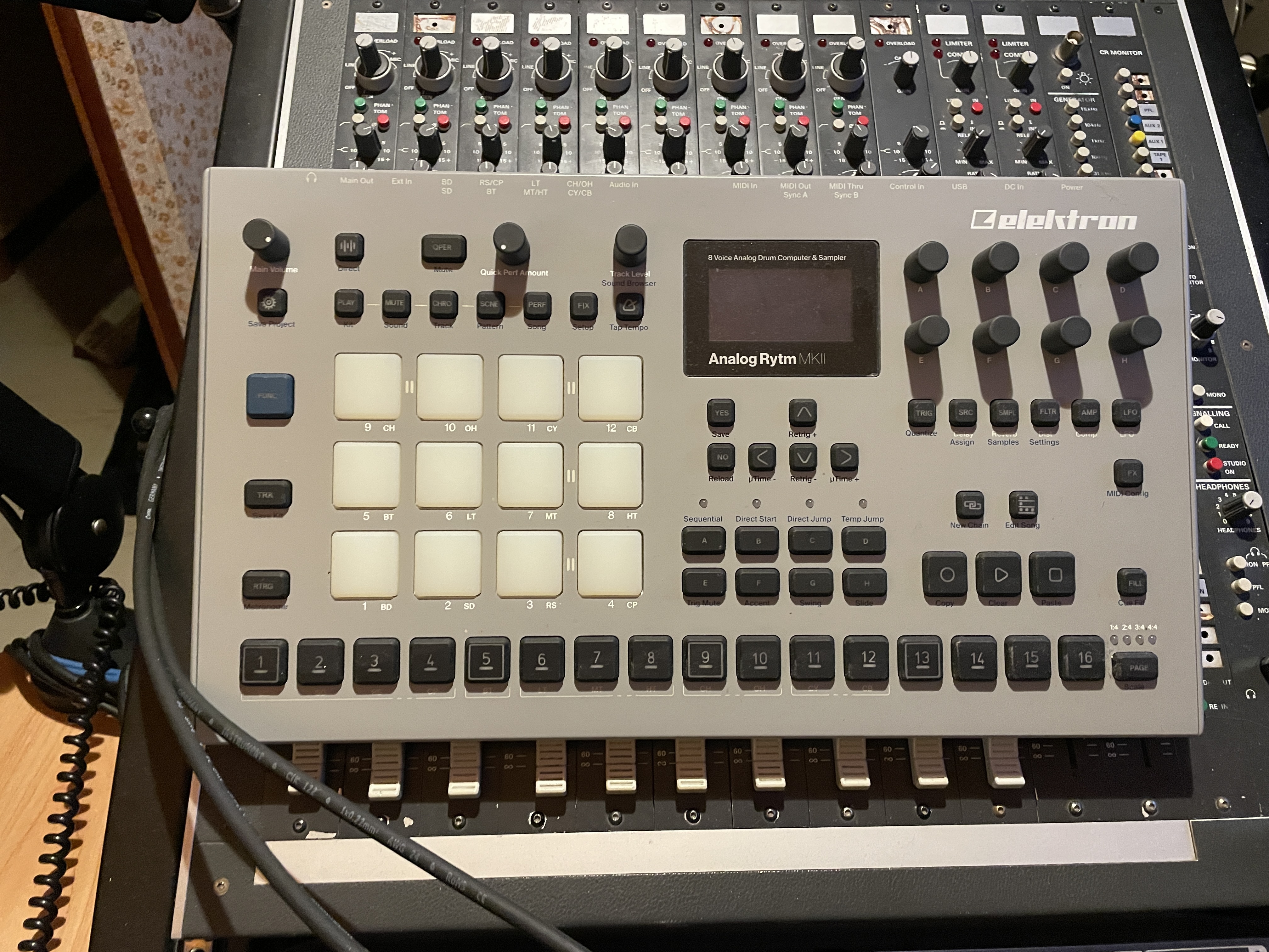 Vend Analog Rytm Mk2