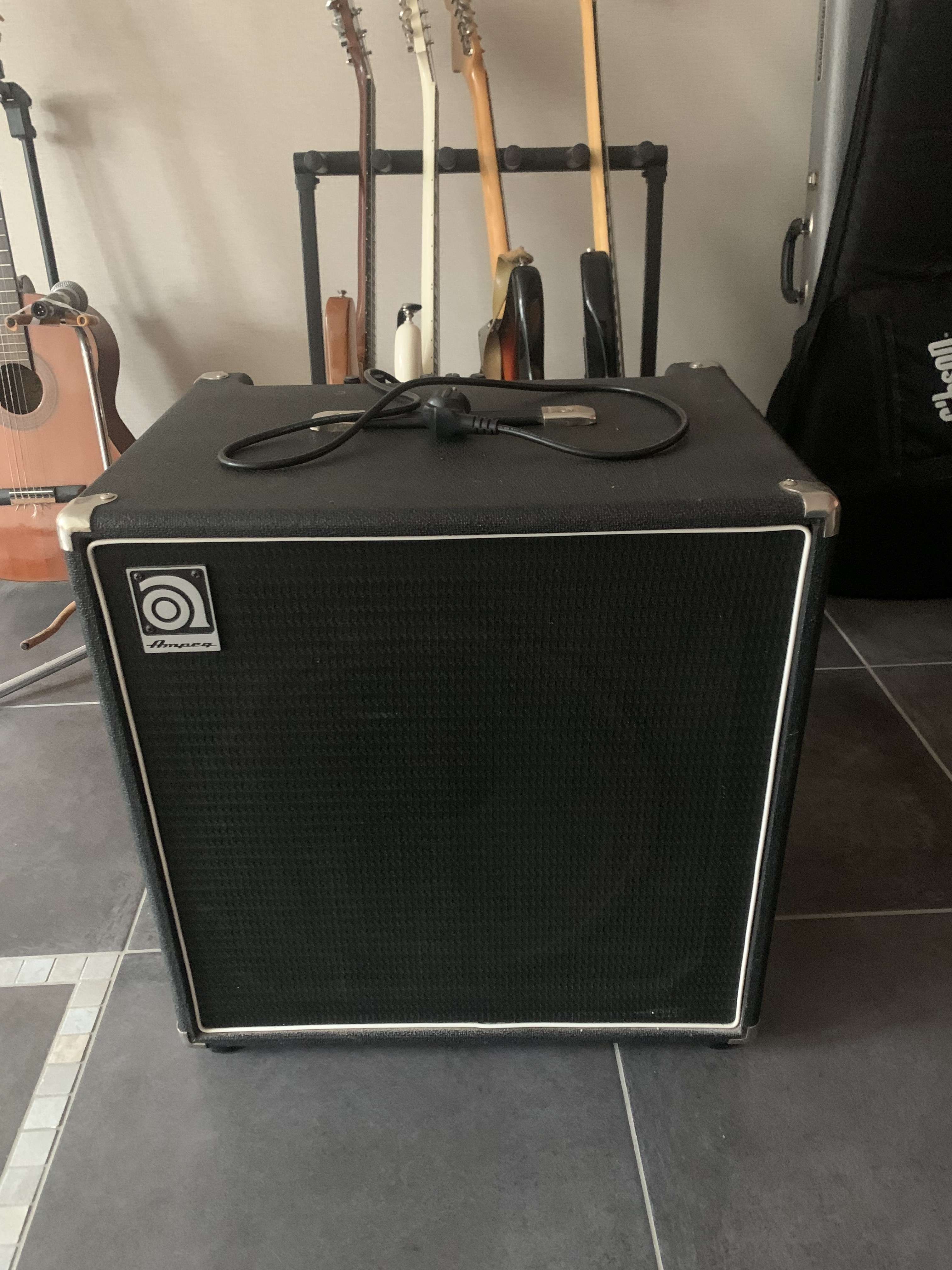 Vends combo Ampeg BA 115 100w