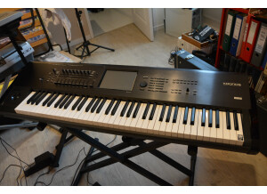 Korg Kronos 73 (71716)