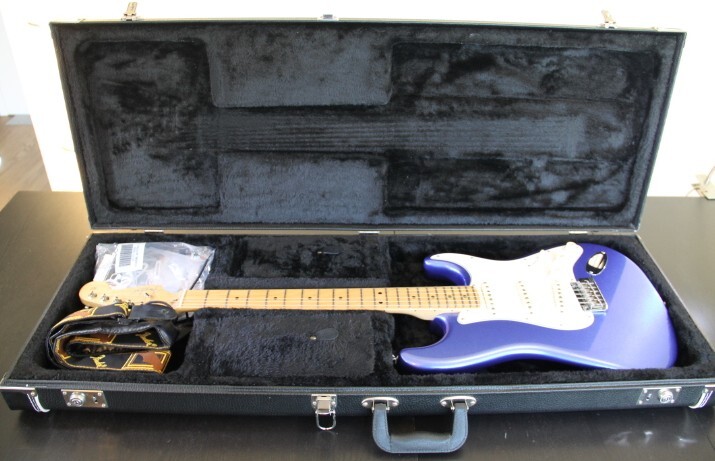 Vends FENDER stratocaster micro custom shop US