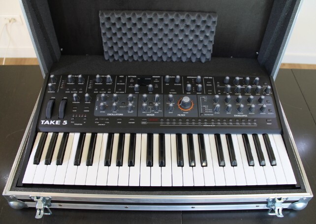 Vends SEQUENTIAL Take 5 avec flight case