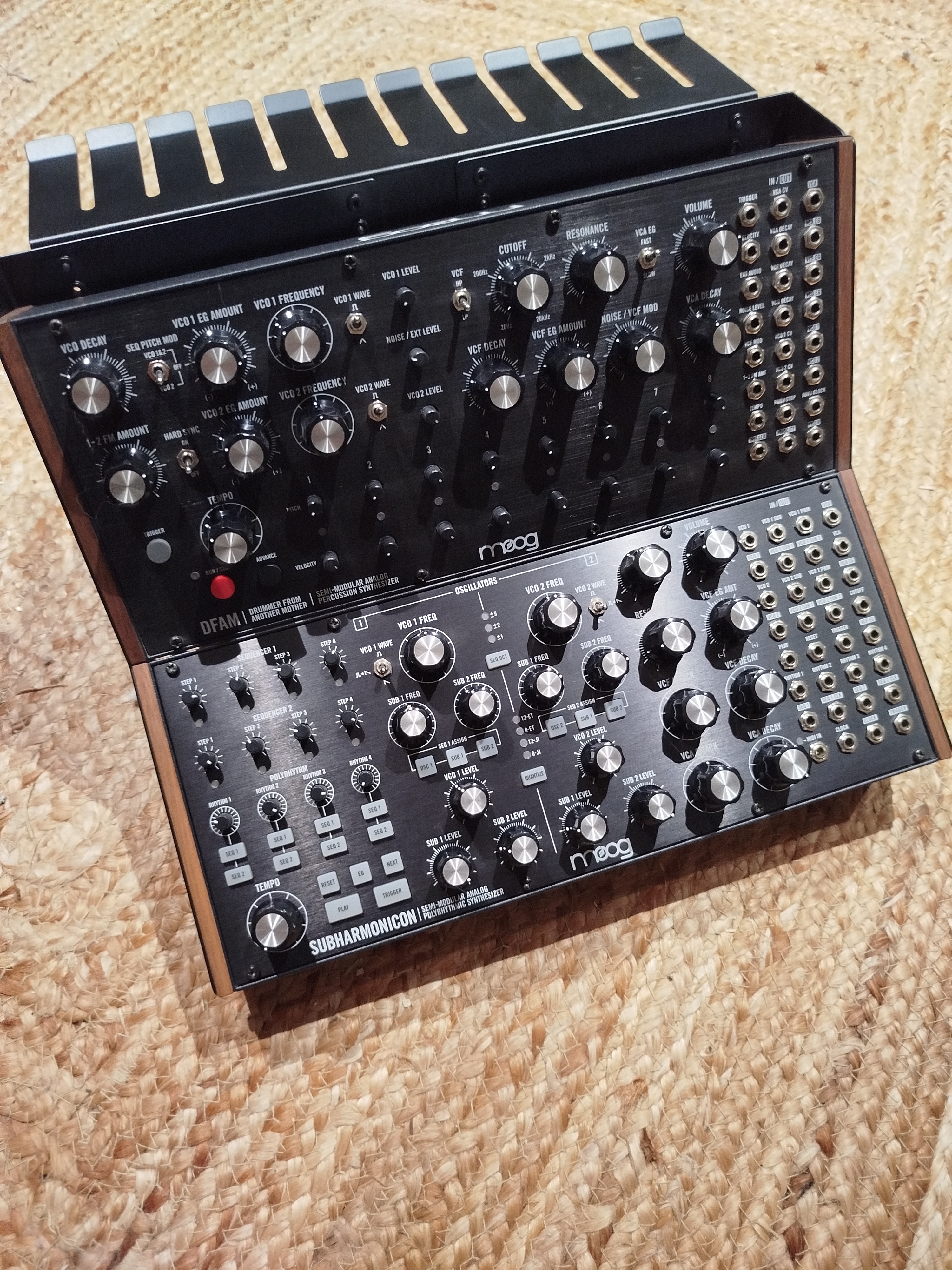 Moog Studio : DFAM + Subharmonicon + Ampli casque + Rack - Neuf  