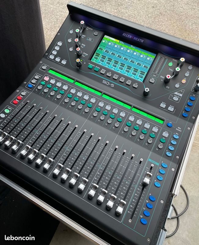 Allen & Heath SQ5 + Flight