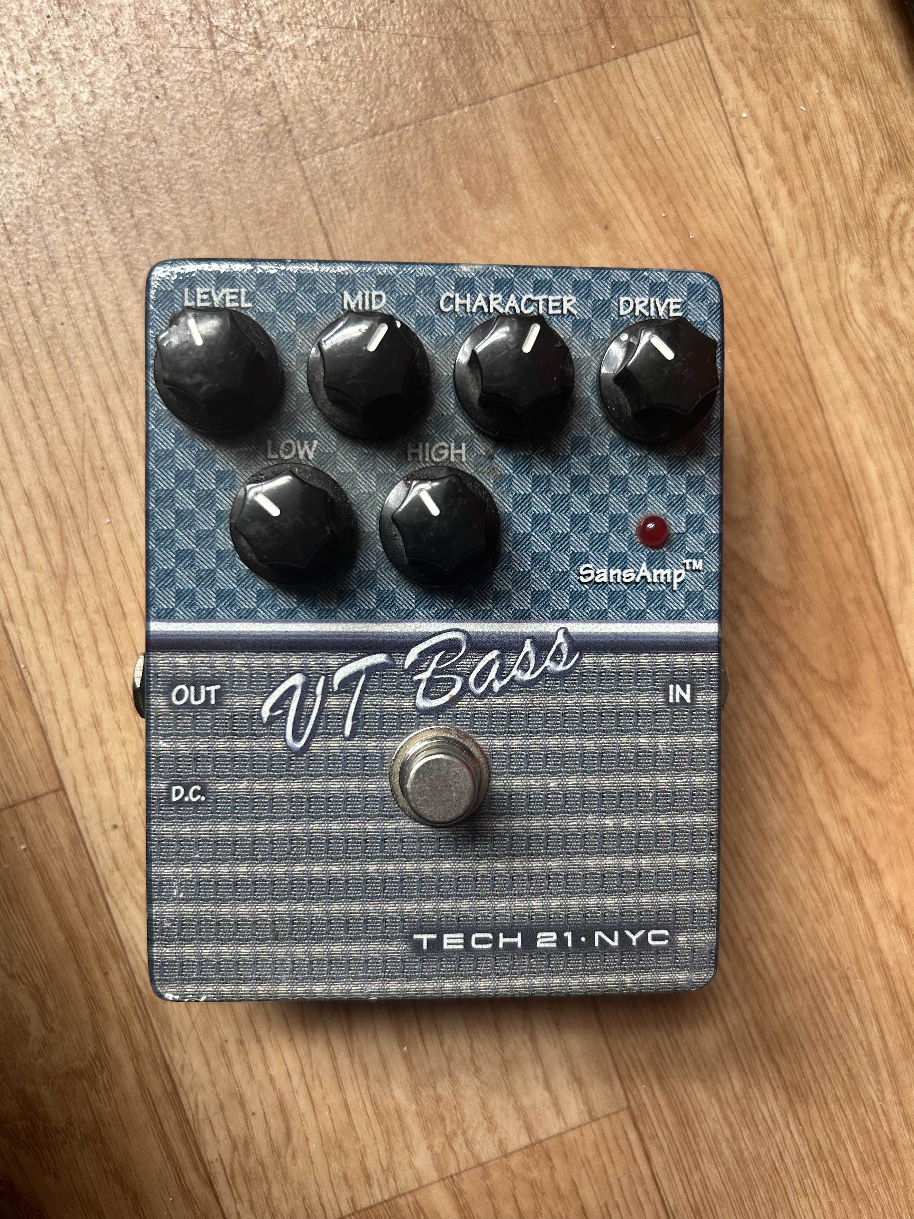 Vends Tech 21 Vt Bass Bon état 