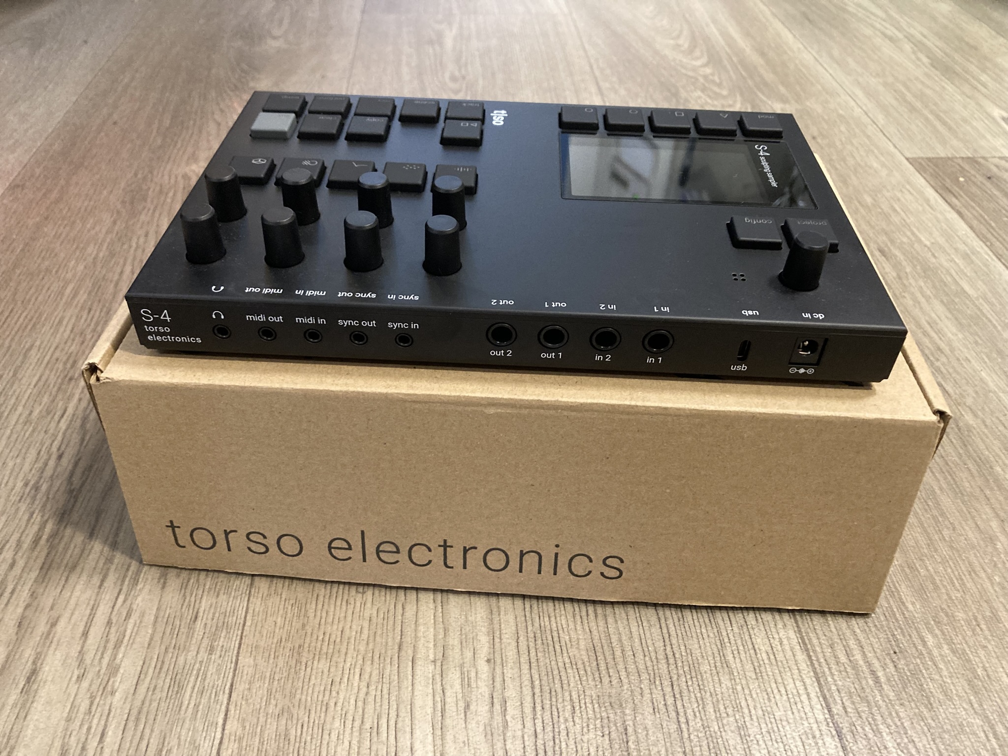 Torso Electronics S-4 (68509)