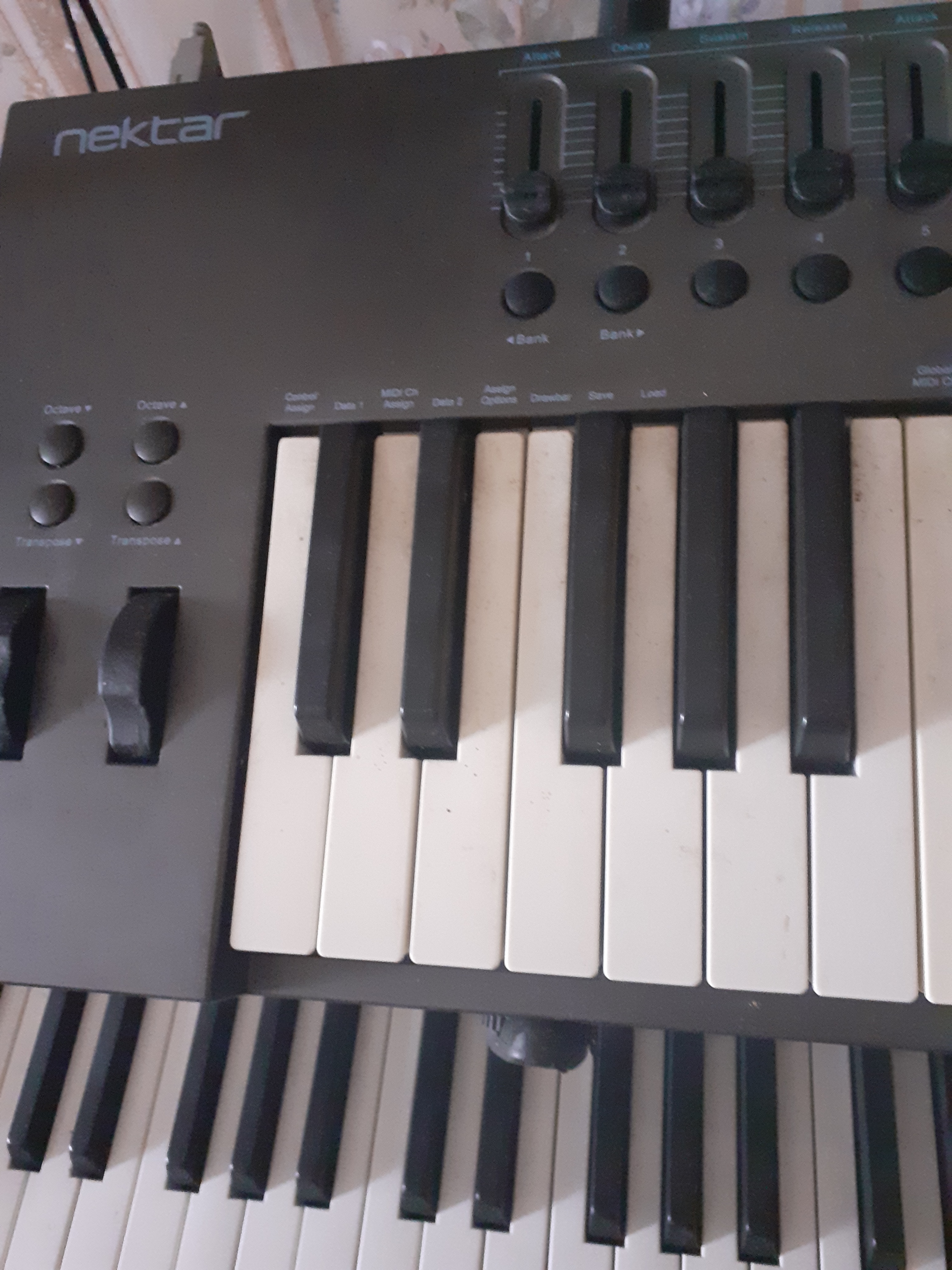 Vends Clavier maitre Impact LX61+
