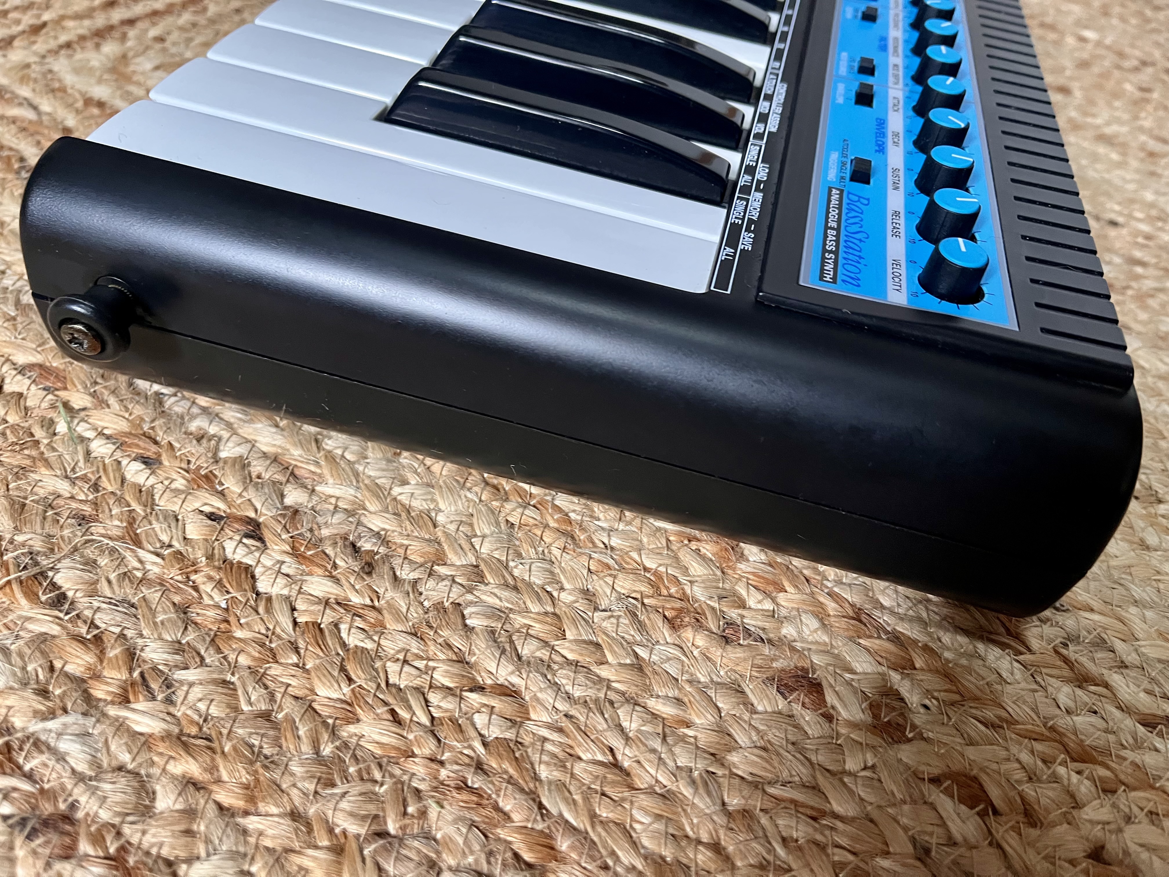 Novation BassStation (78727)