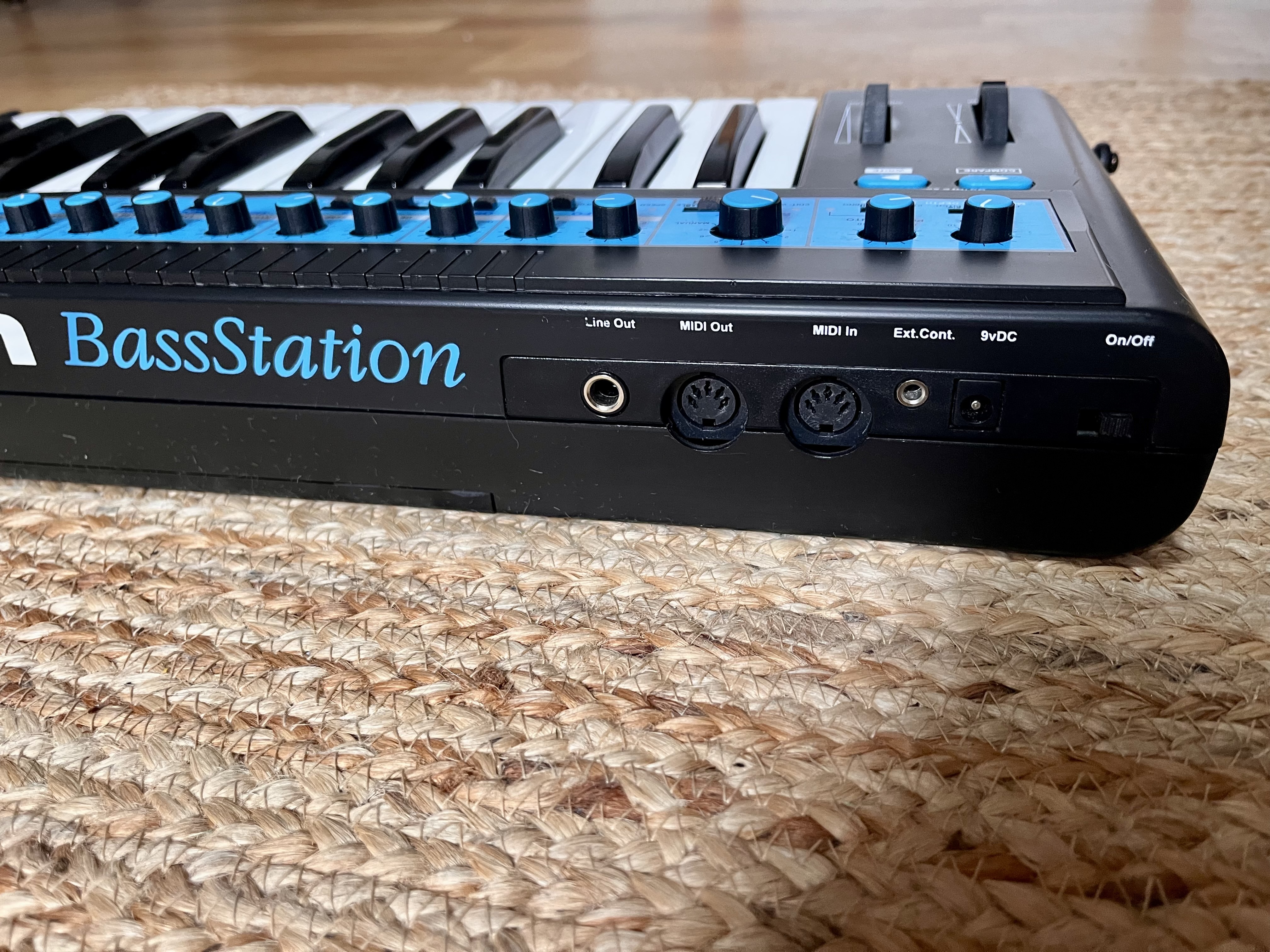 Novation BassStation (93200)