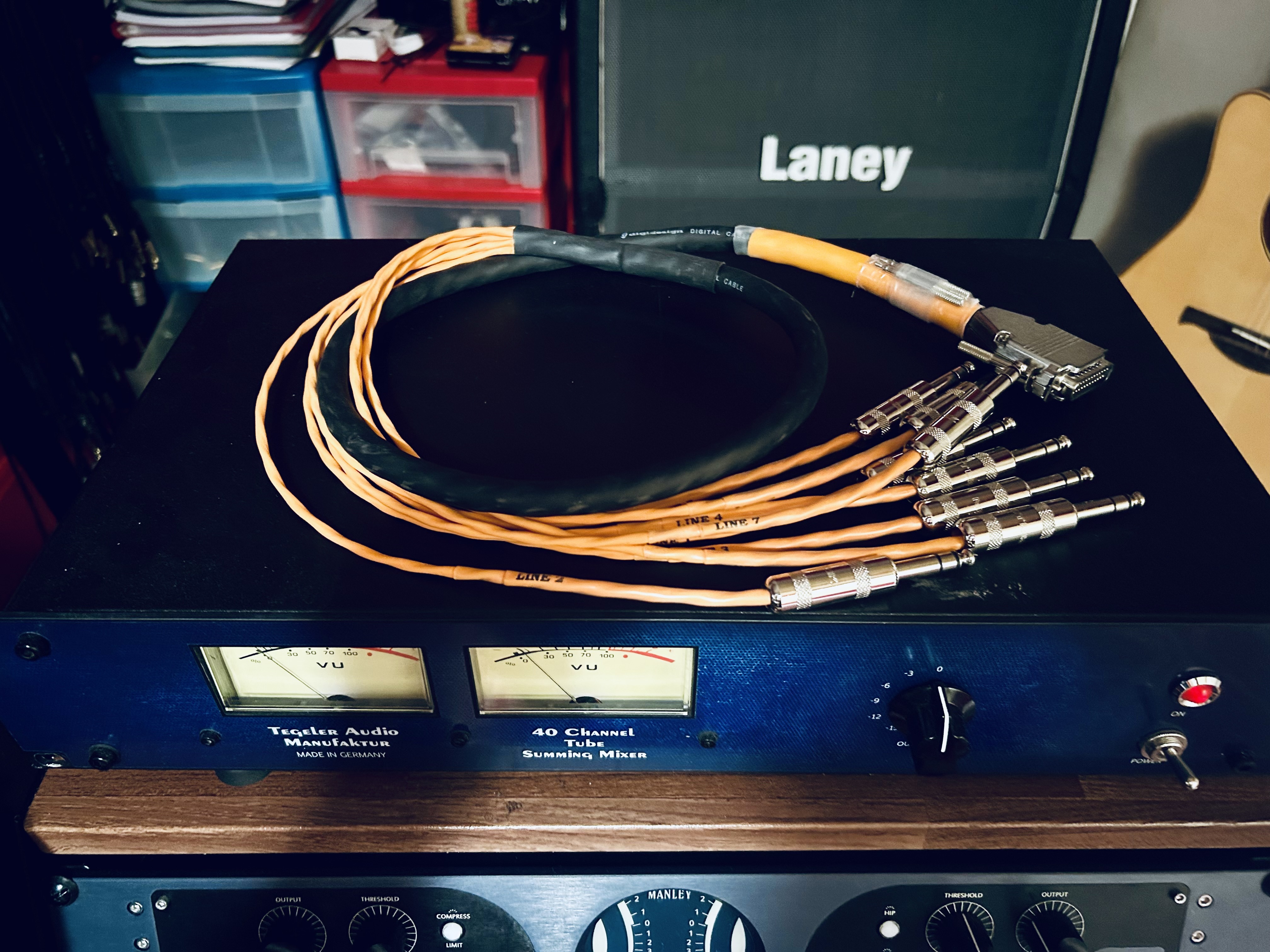 Sommateur 40 canaux lampes 