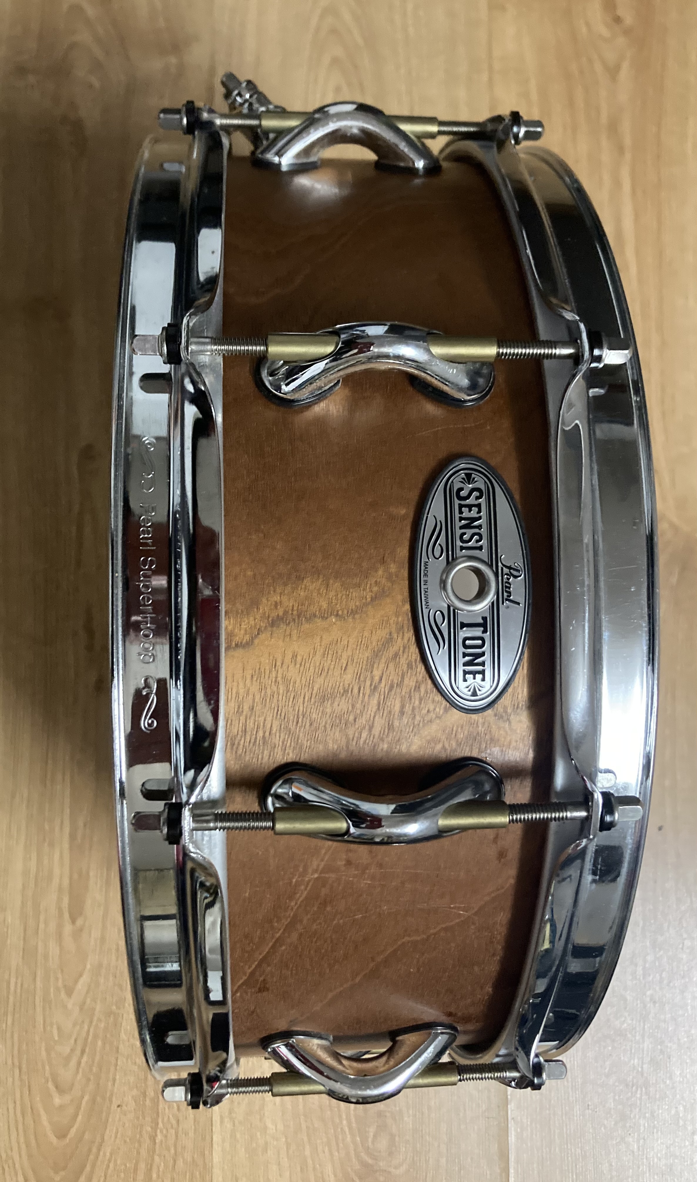 Vends Pearl Sensitone Premium African Mahogany 15" x 5"