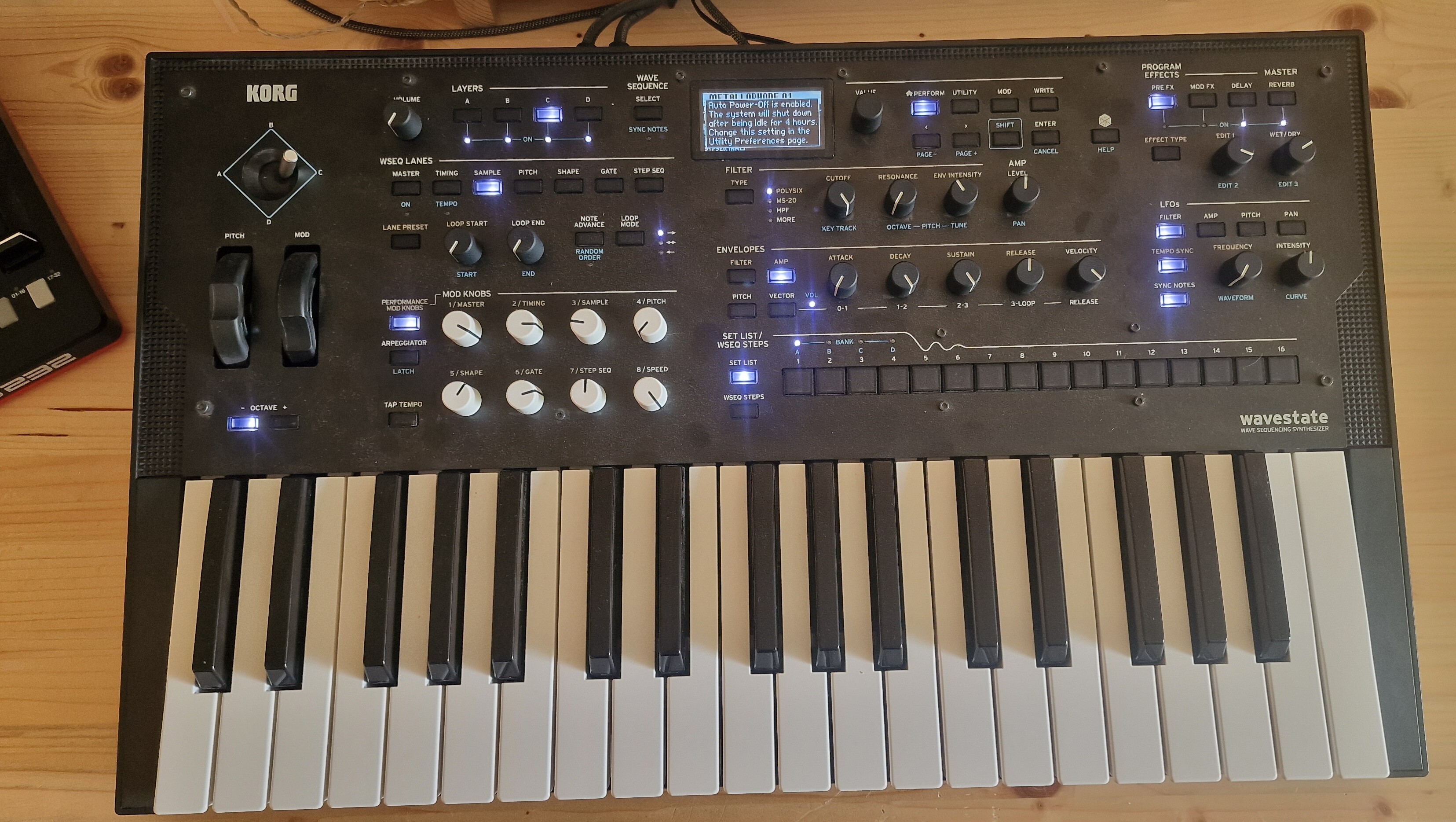 Vds Korg Wavestate état neuf et complet