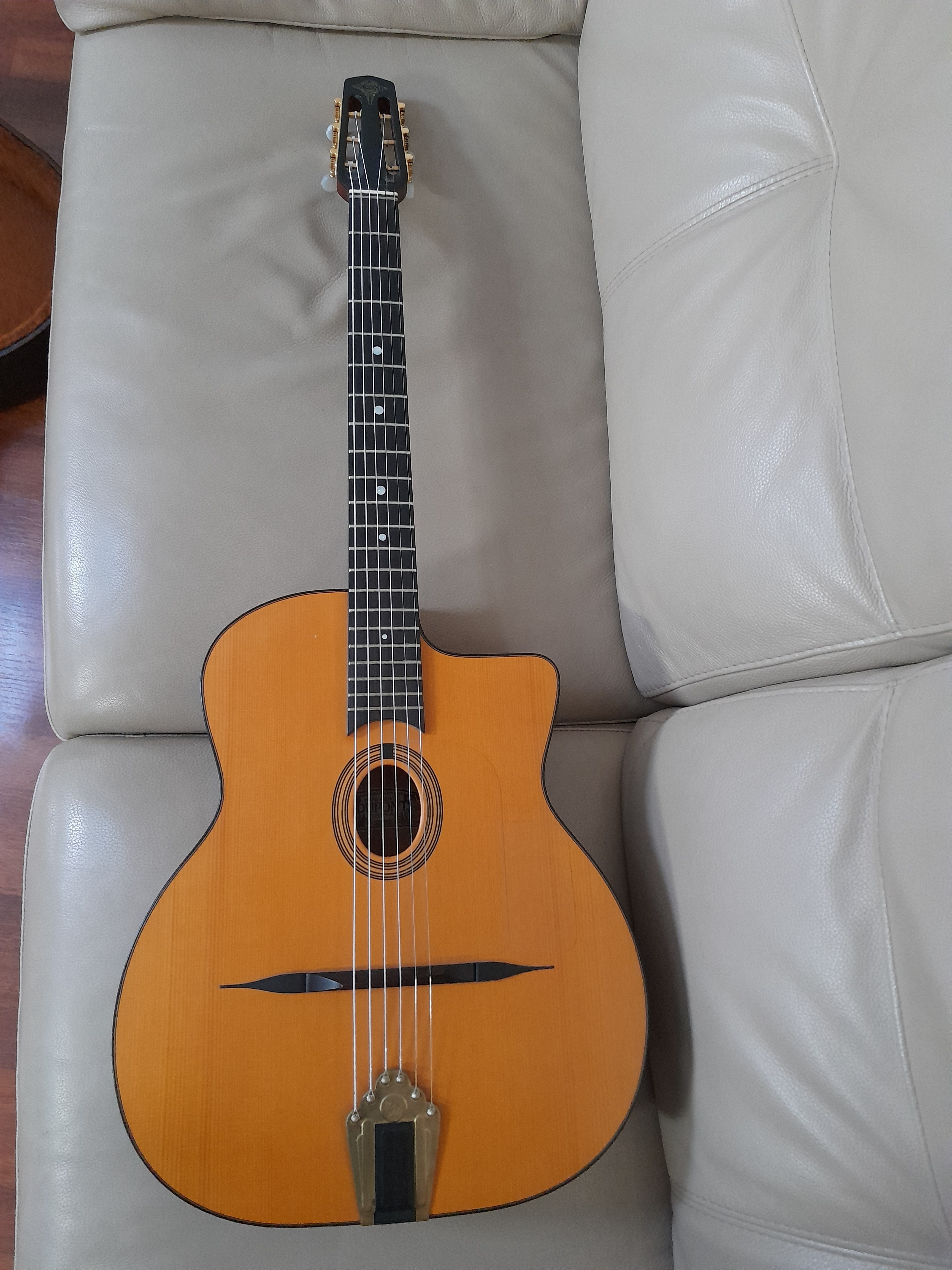 Guitare manouche Dupont MD100 