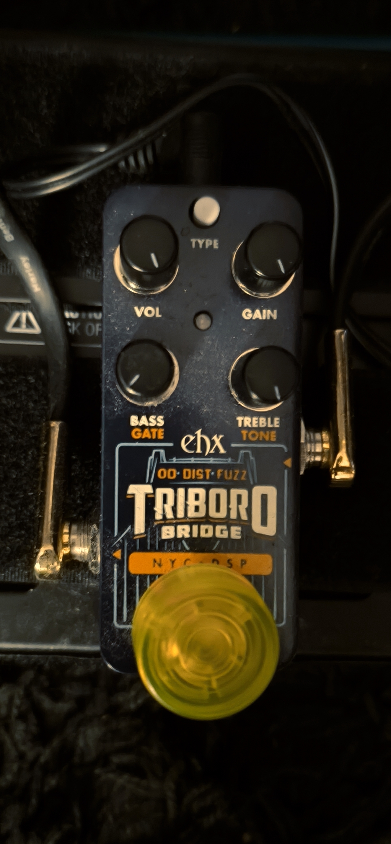 Electro-Harmonix Pico Triboro Bridge cherche nouveau pédalier