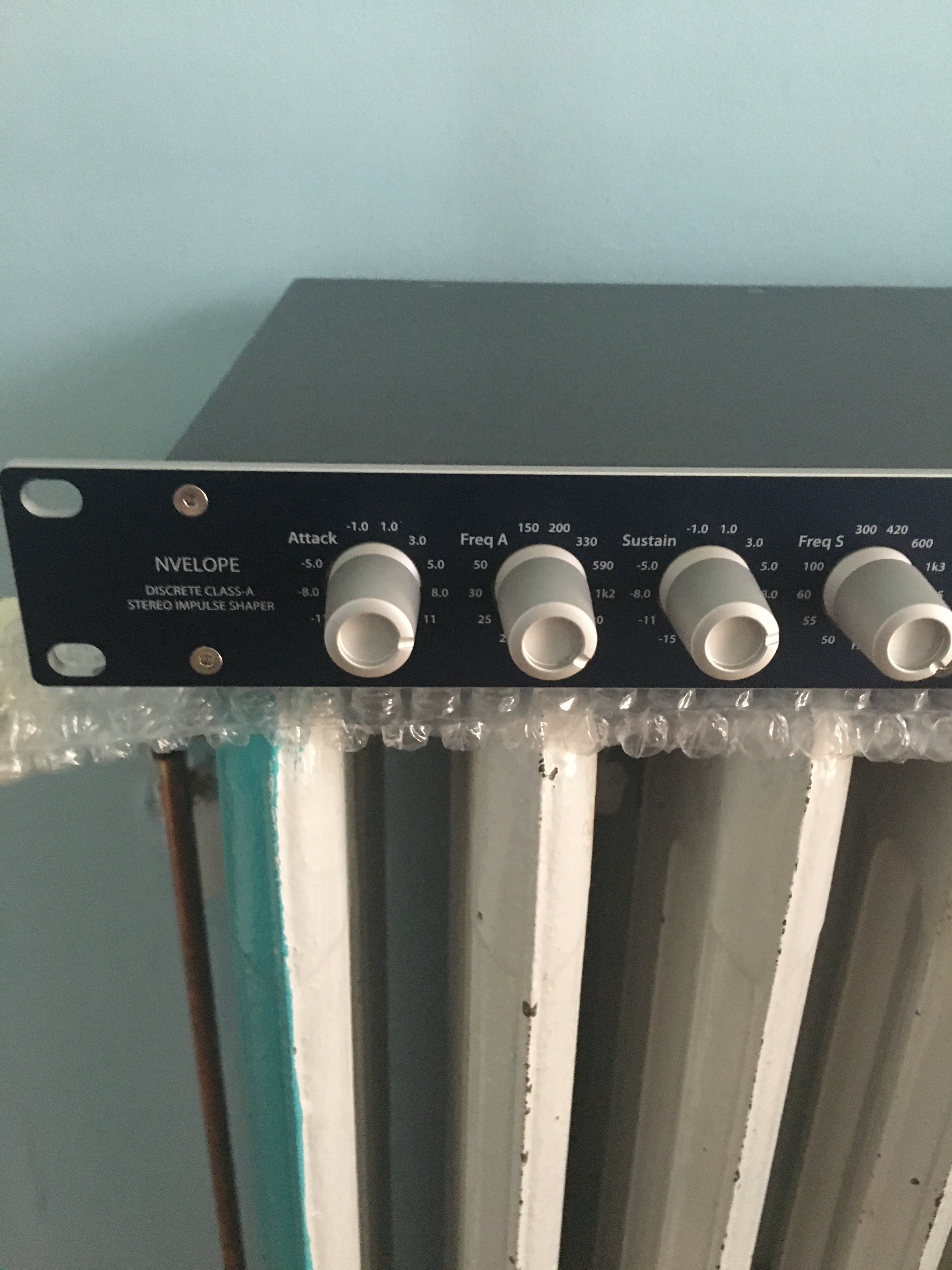 Elysia Nvelope Rack (4633)