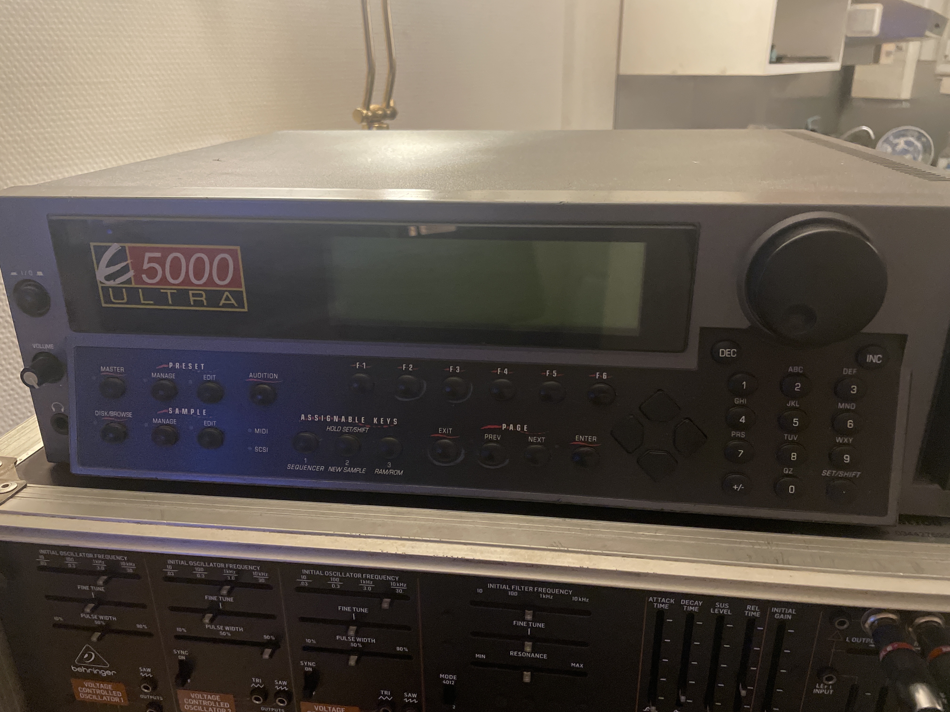 Vends E5000 ULTRA full RAM + HD interne