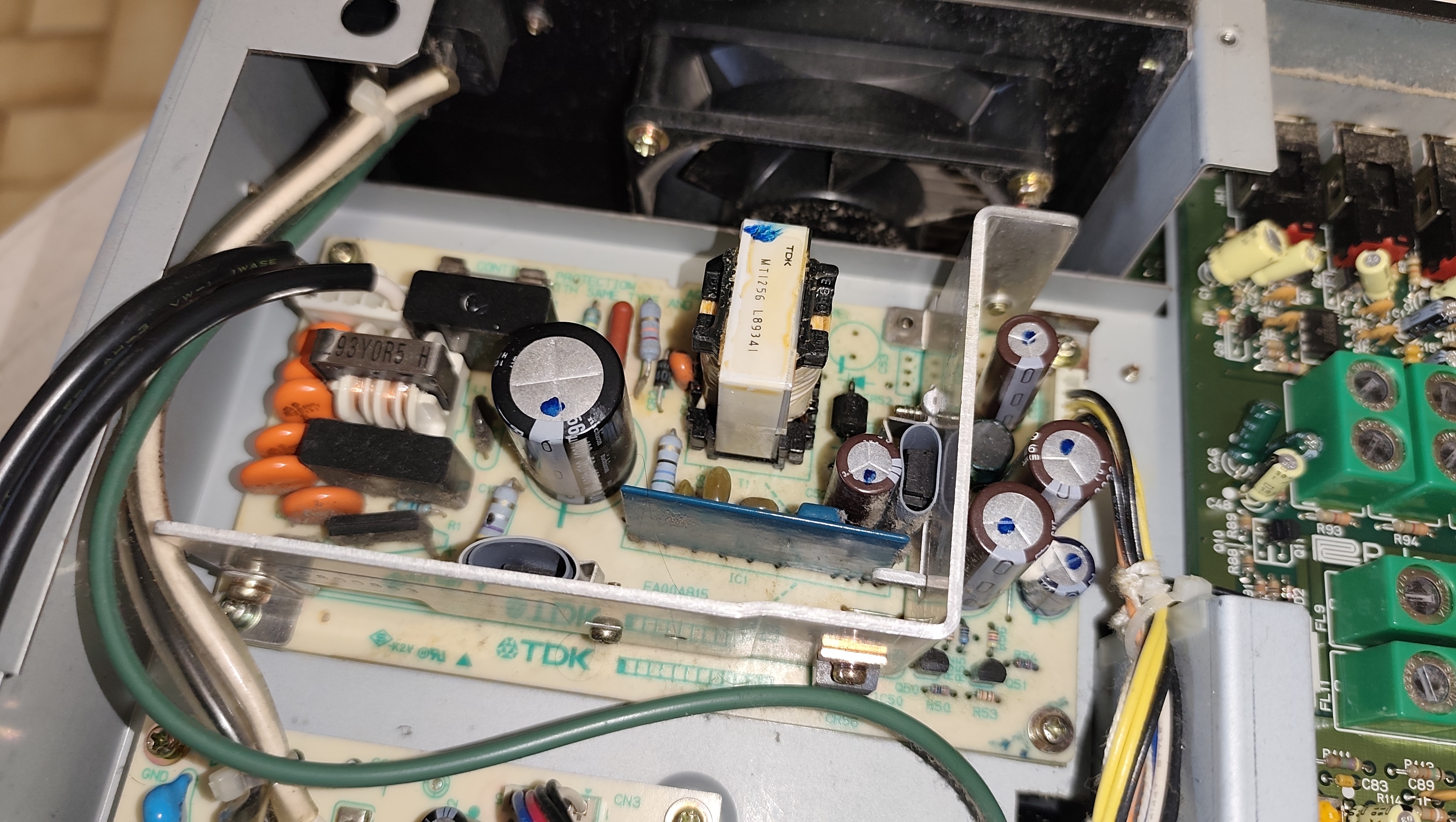 Roland S-770 (54439)