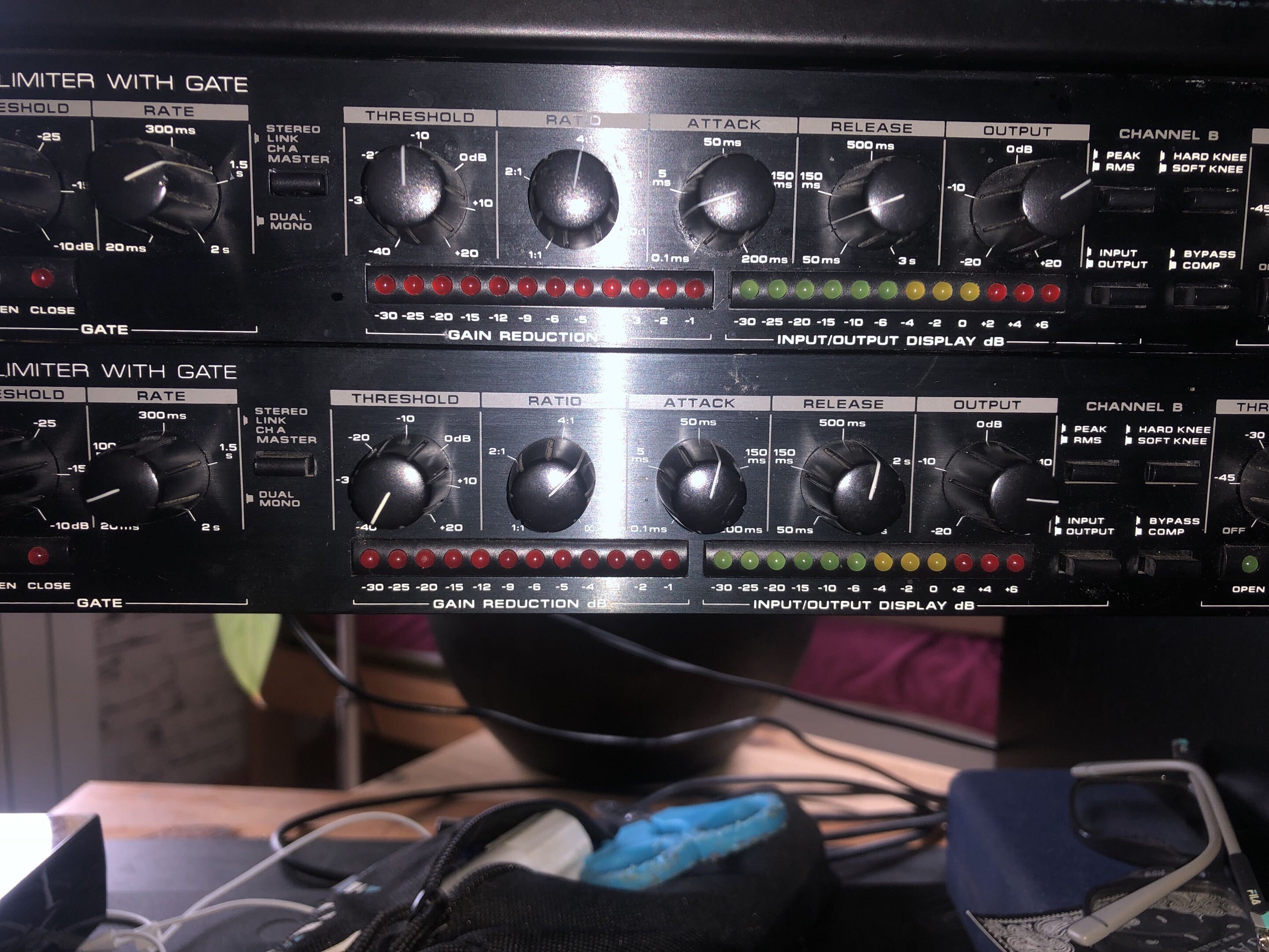 Alesis 3630 Compressor (90384)