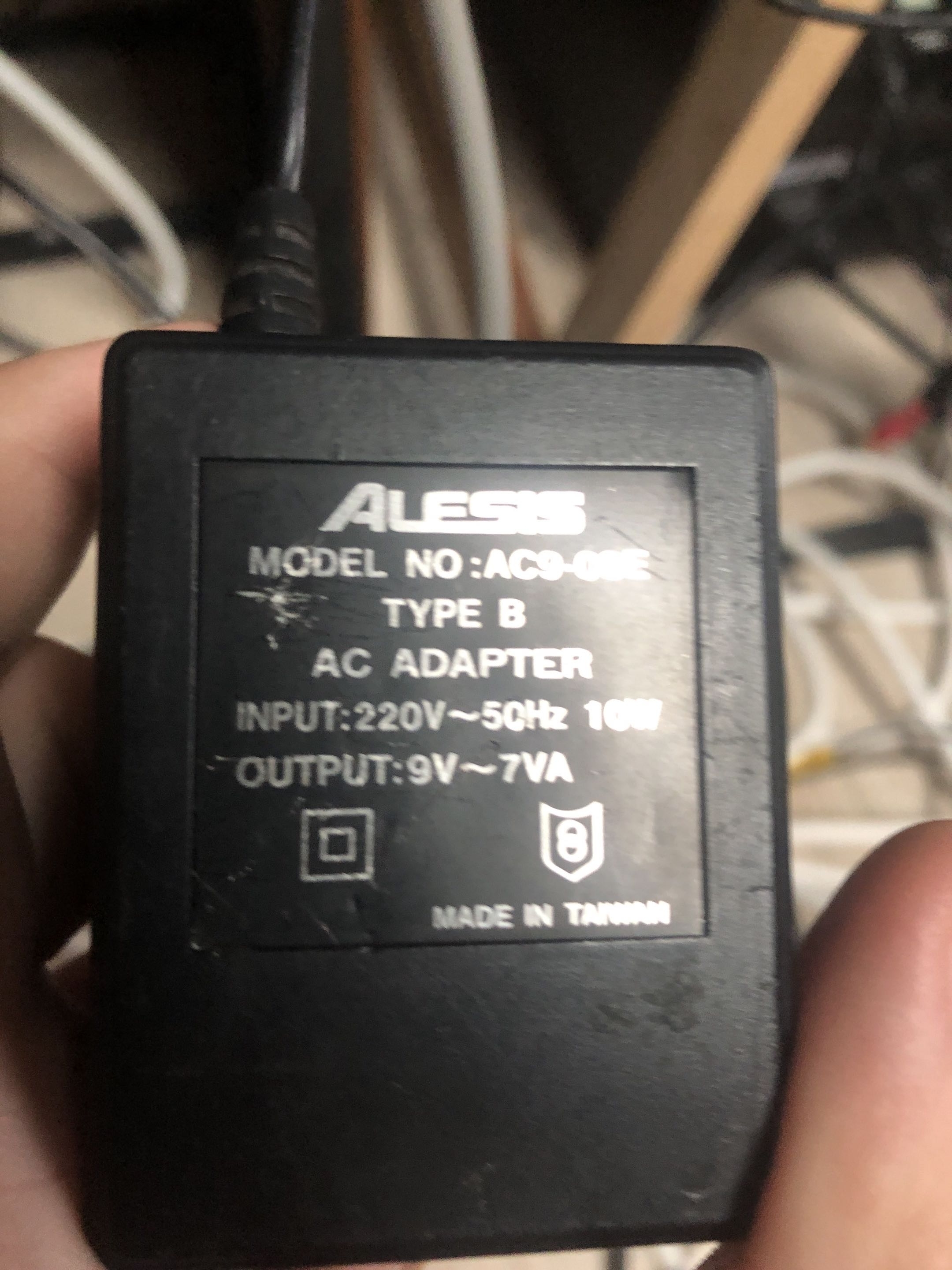 Alesis 3630 Compressor (46811)