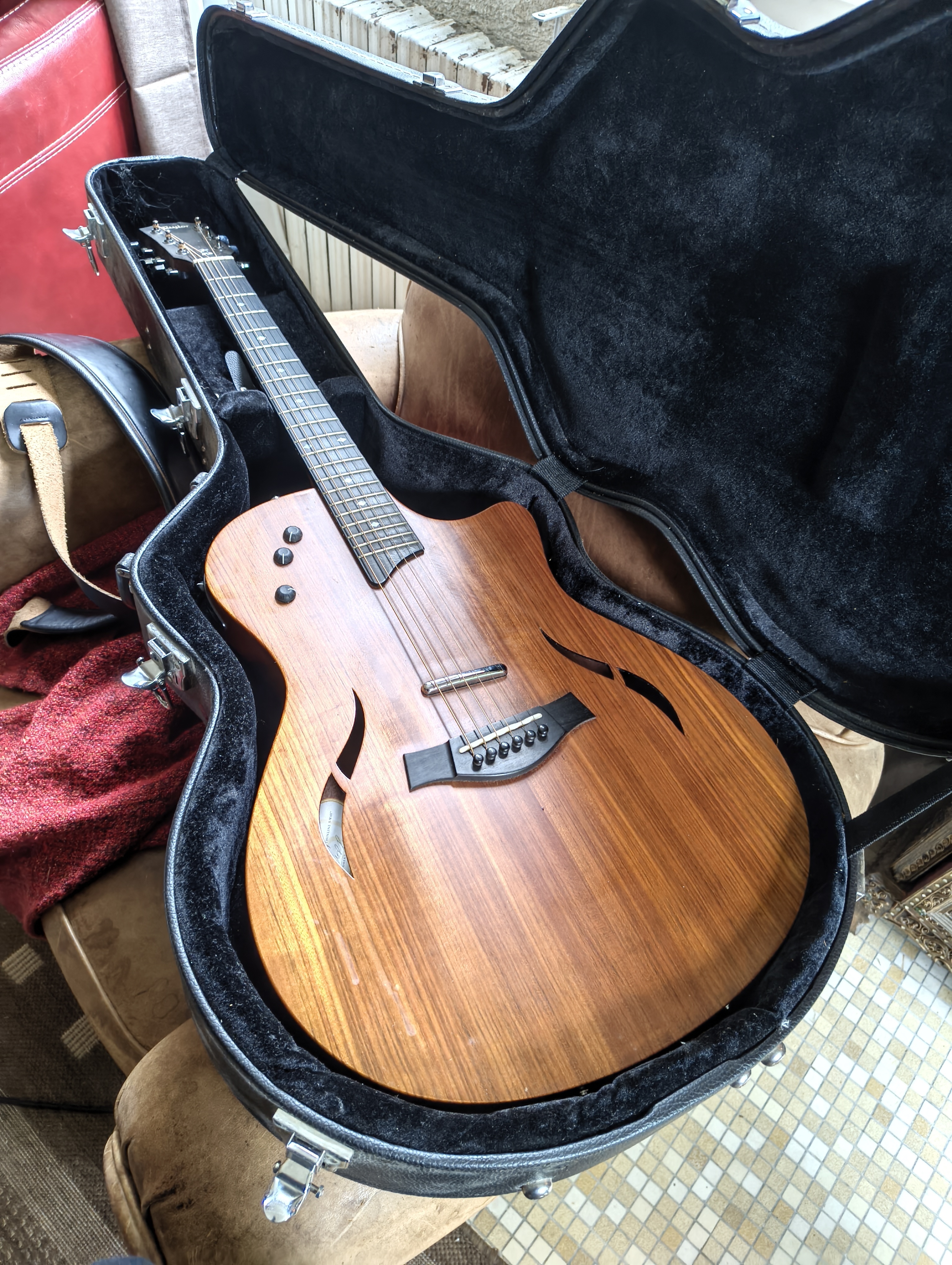 Taylor T5