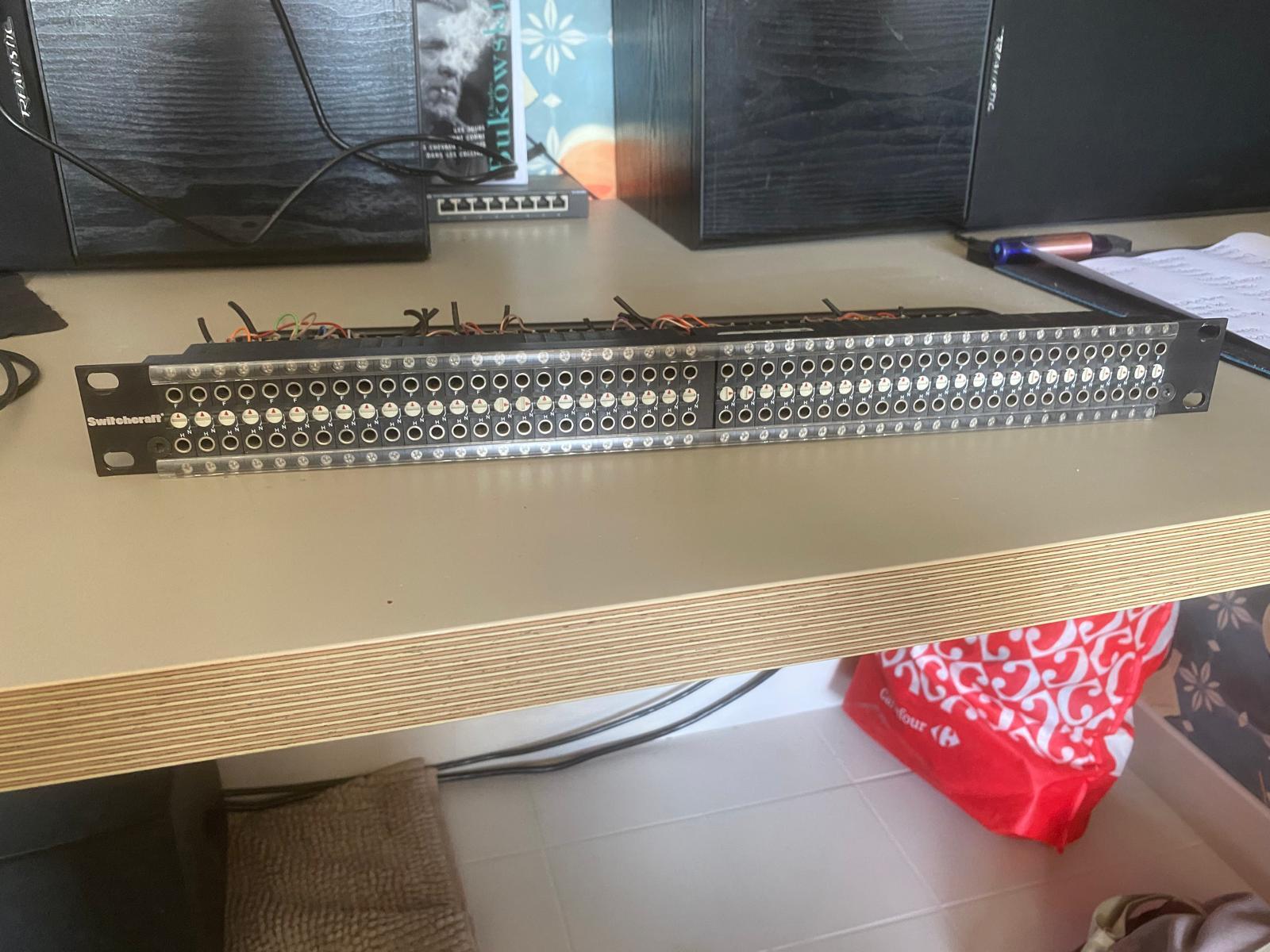 Patchbay TT Bantam 96 points — Switchcraft TTEZN10SLBX