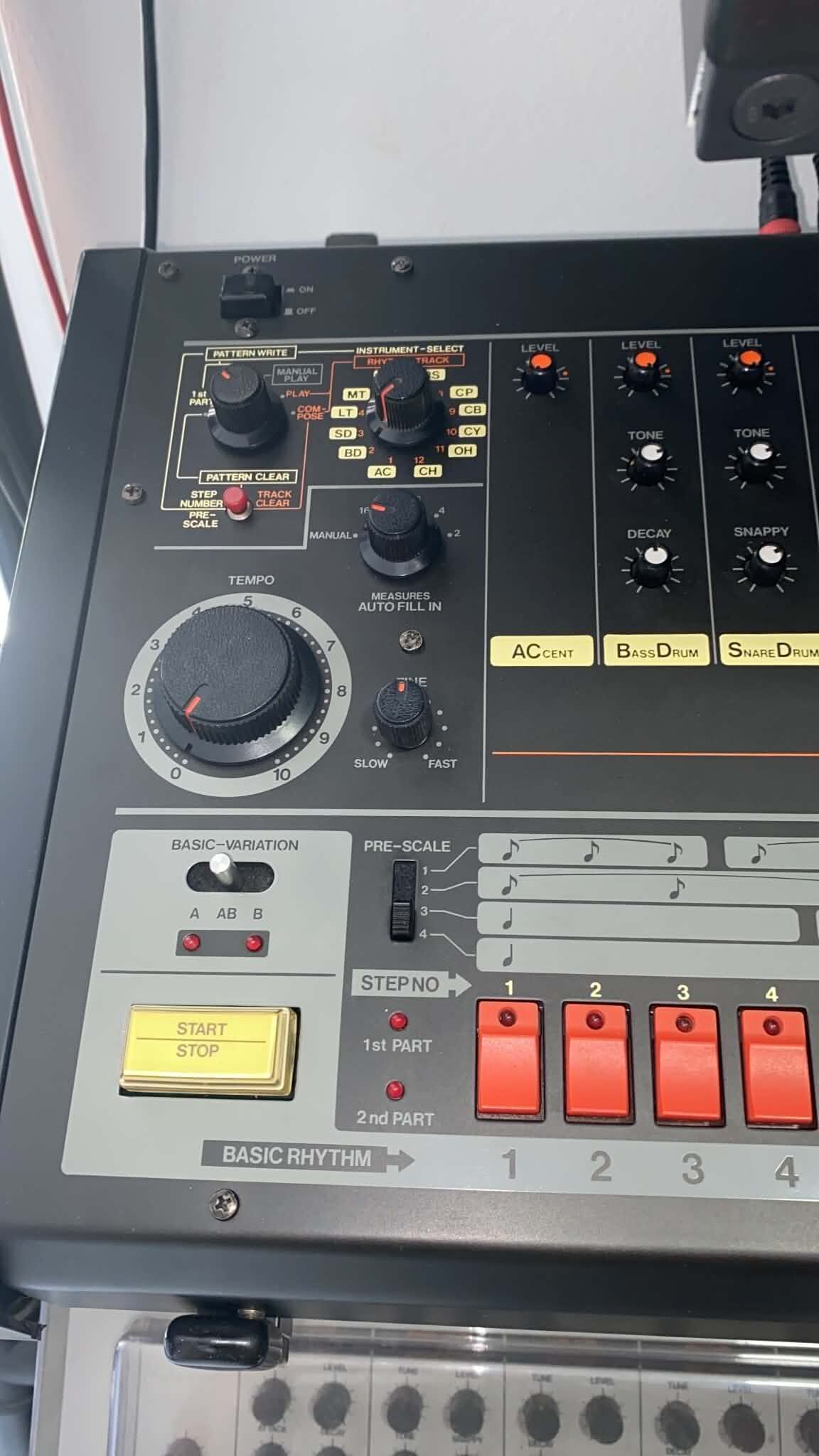 TR 808 état exceptionnel