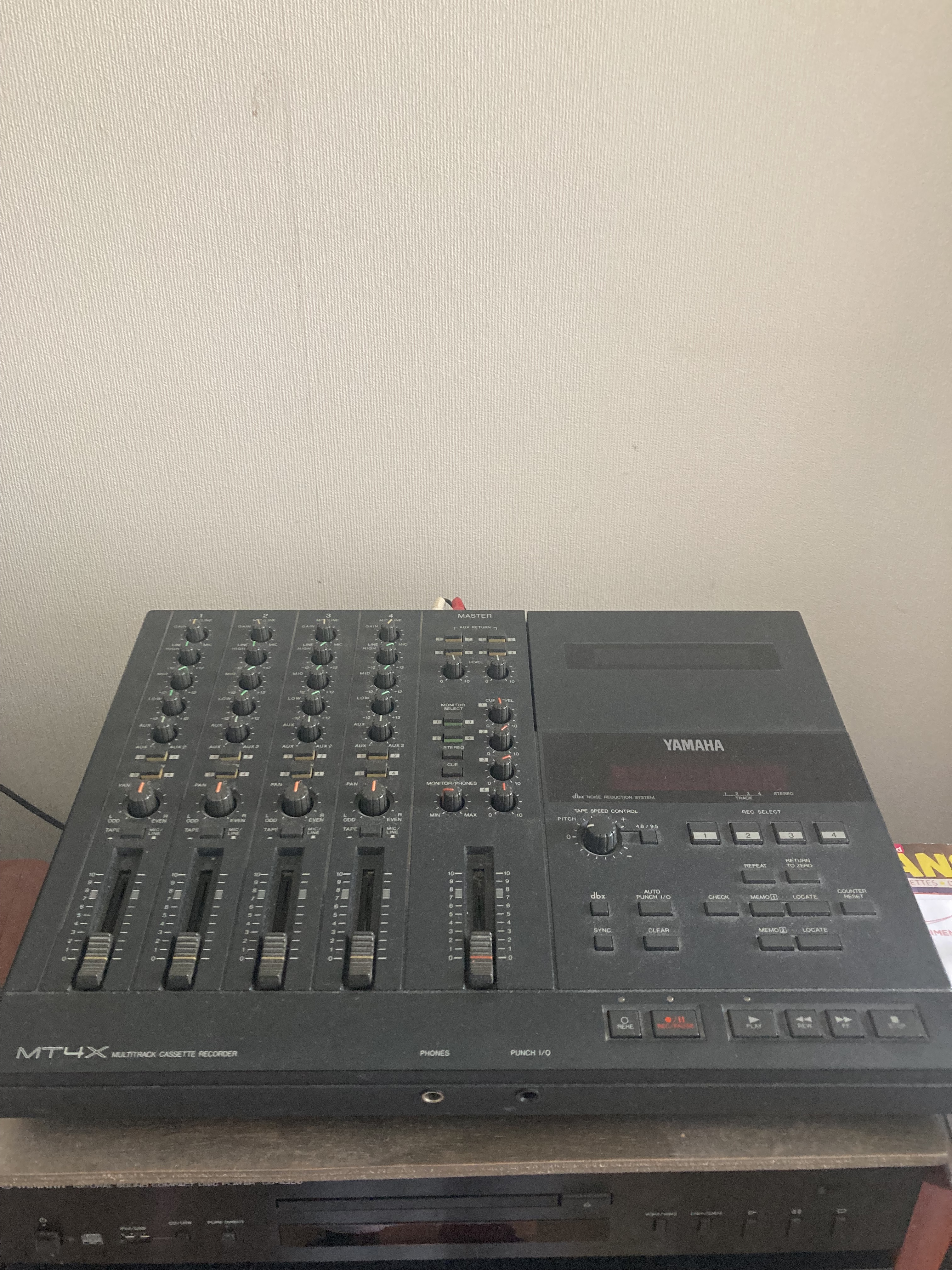 Vends multit track cassette recorder