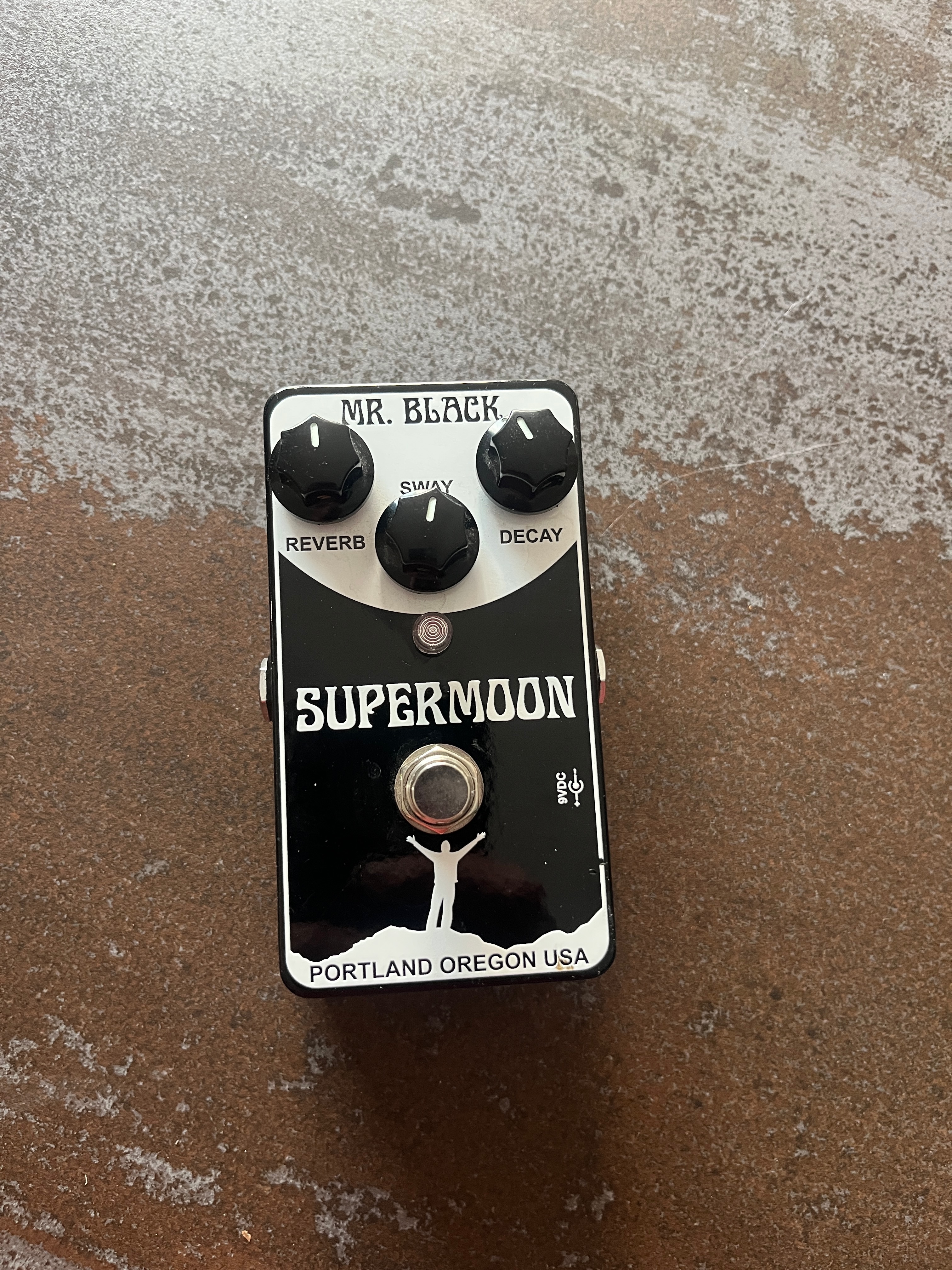 Mr. Black SuperMoon (61161)